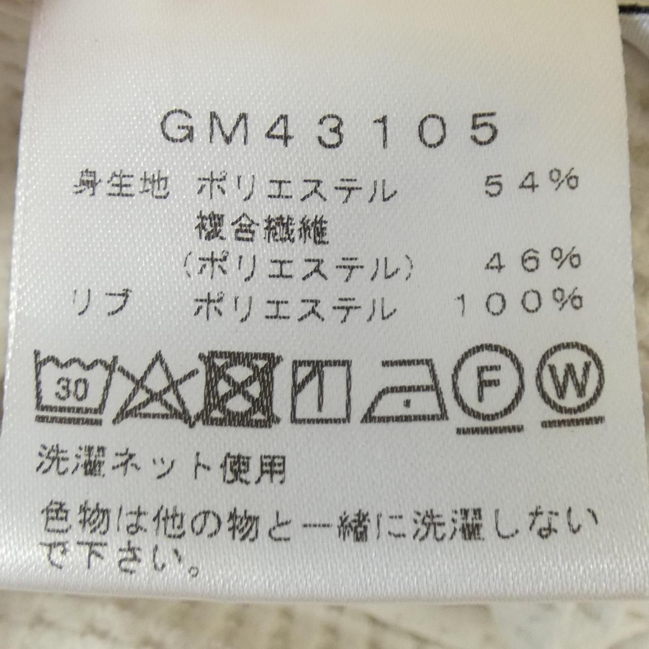 ゴールドウイン GM43105 パーカー