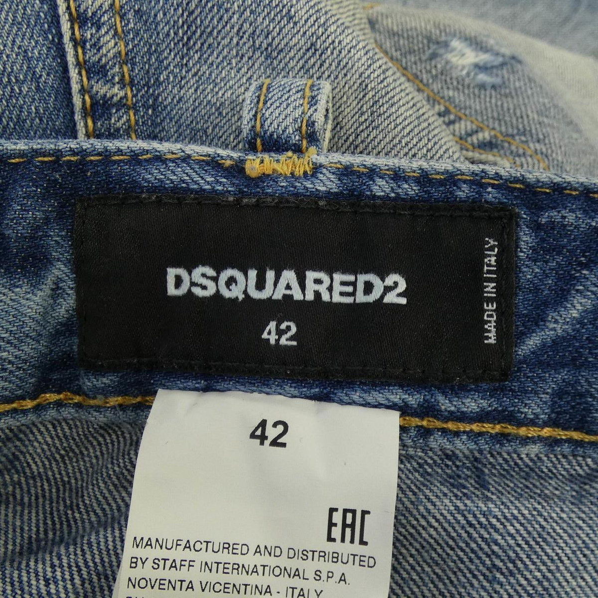 ディースクエアード ショートパンツ