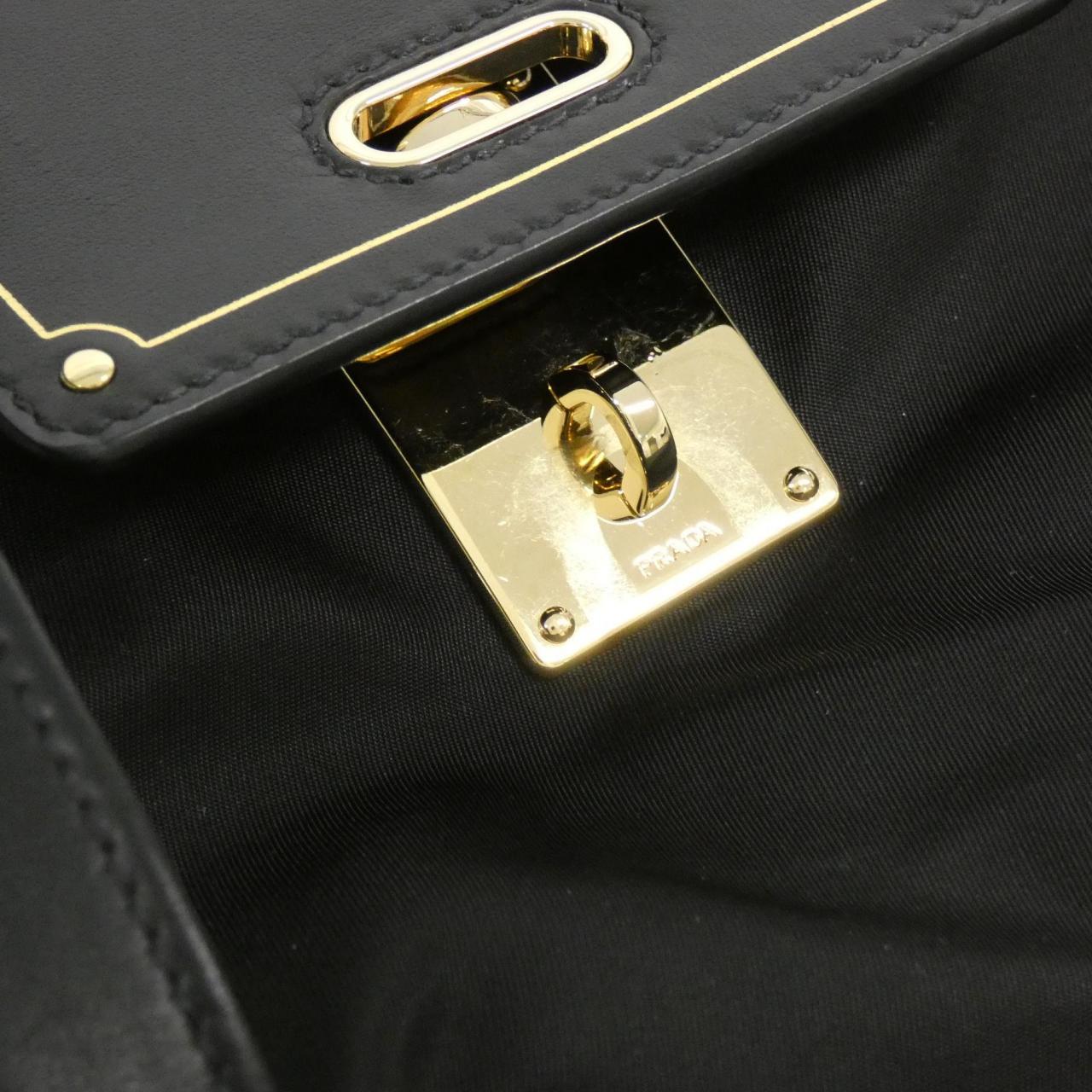 プラダ テスート VITELLO ボストンバッグ