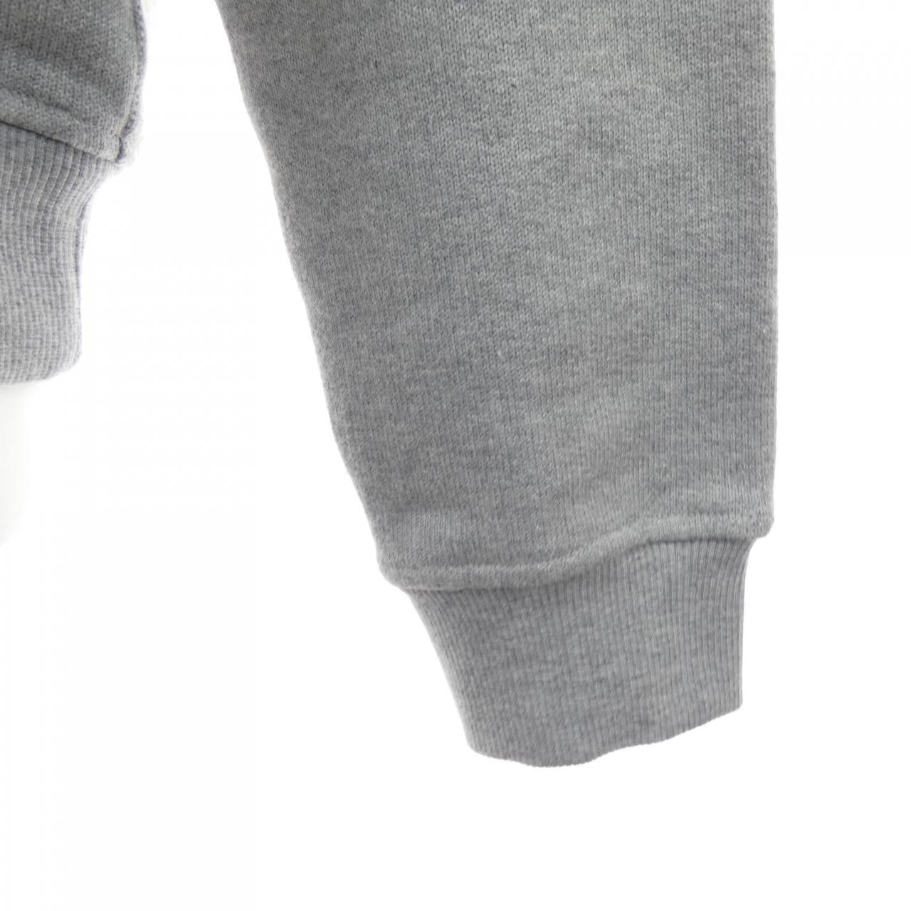 ルイヴィトン エンブロイダリー シグネチャー スウェットシャツ