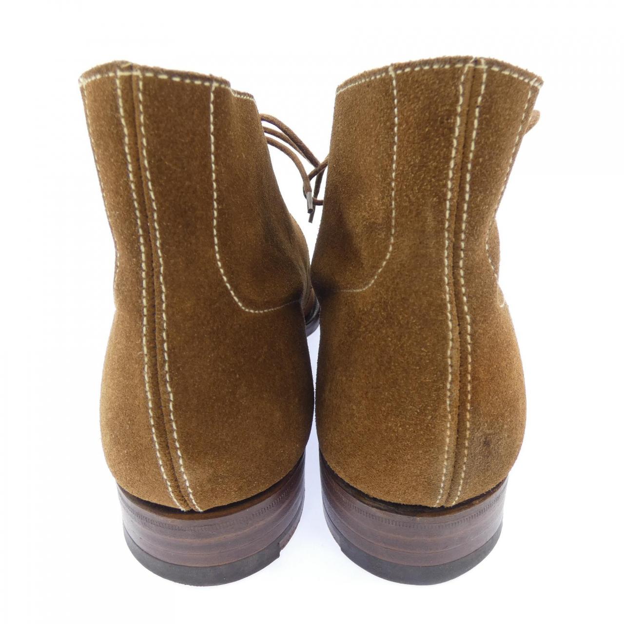 クロケットアンドジョーンズ CHUKKA スエードブーツ