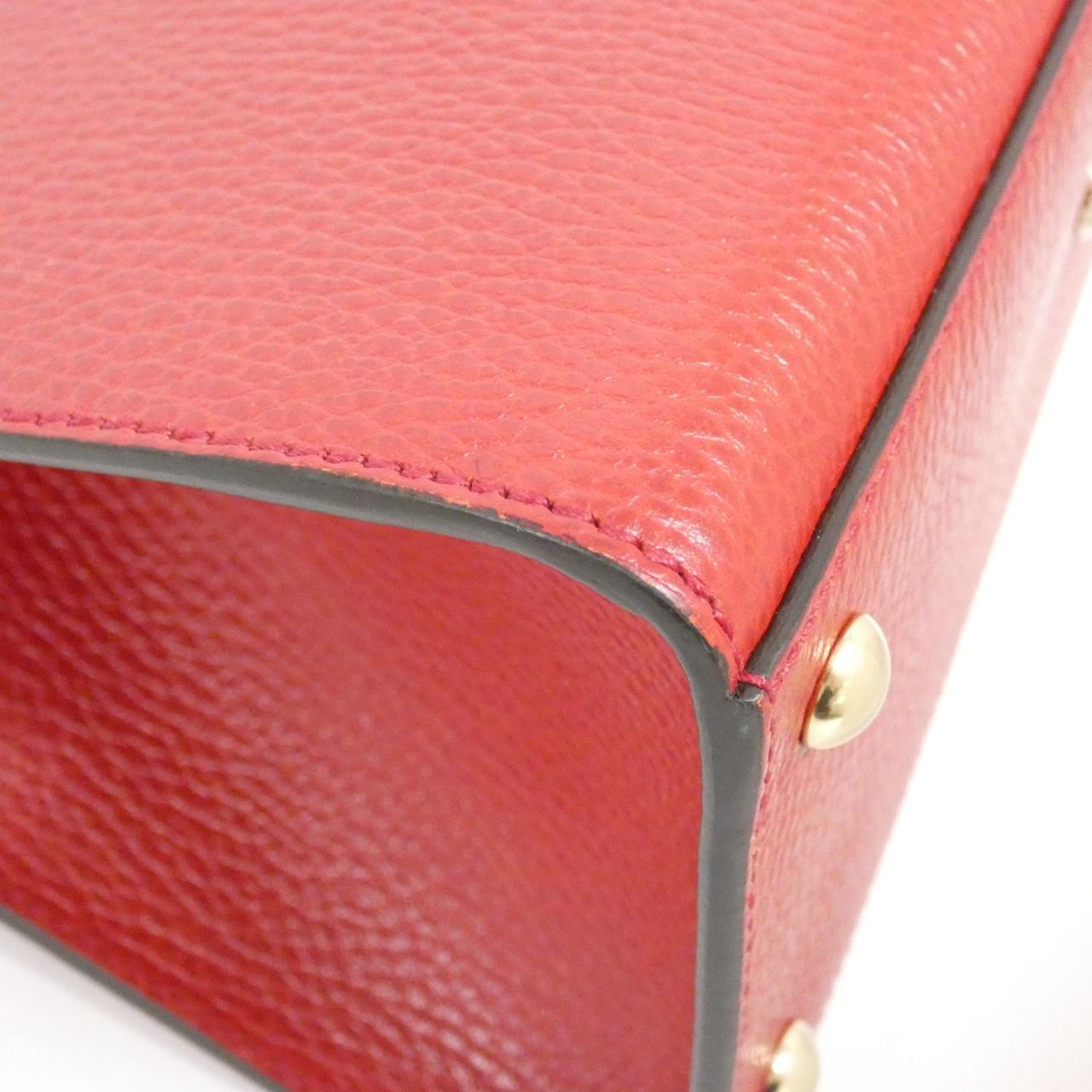 グッチ SOHO レザーショルダーバッグ