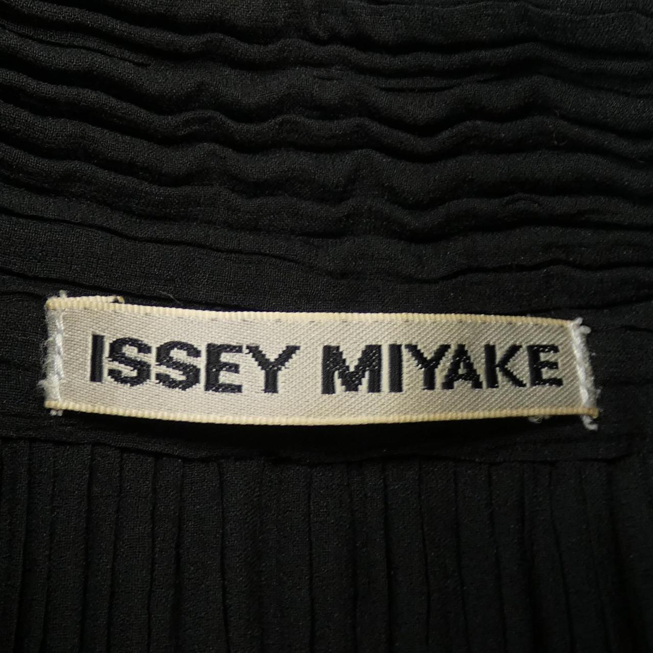 イッセイミヤケ ジャケット