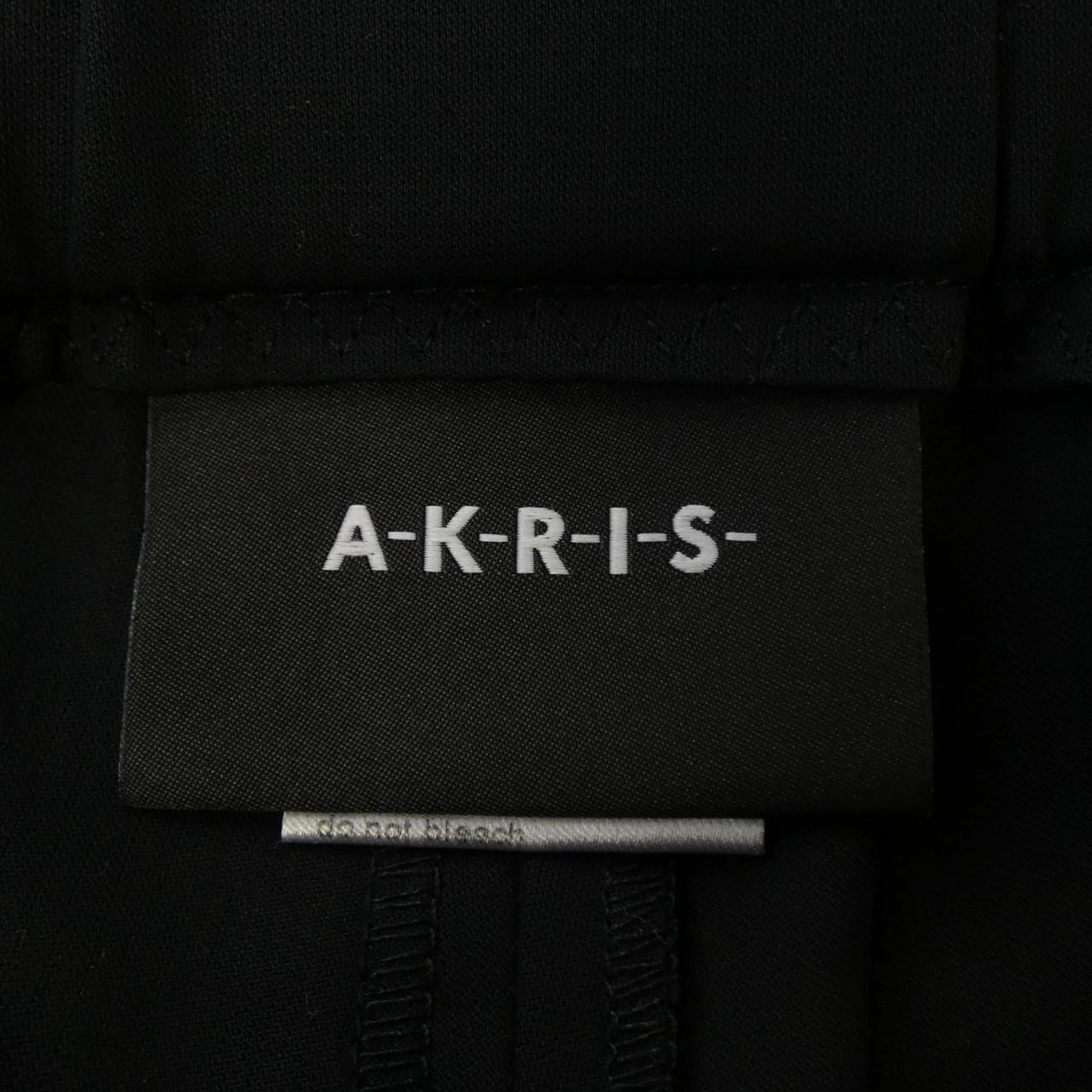 アクリス パンツ