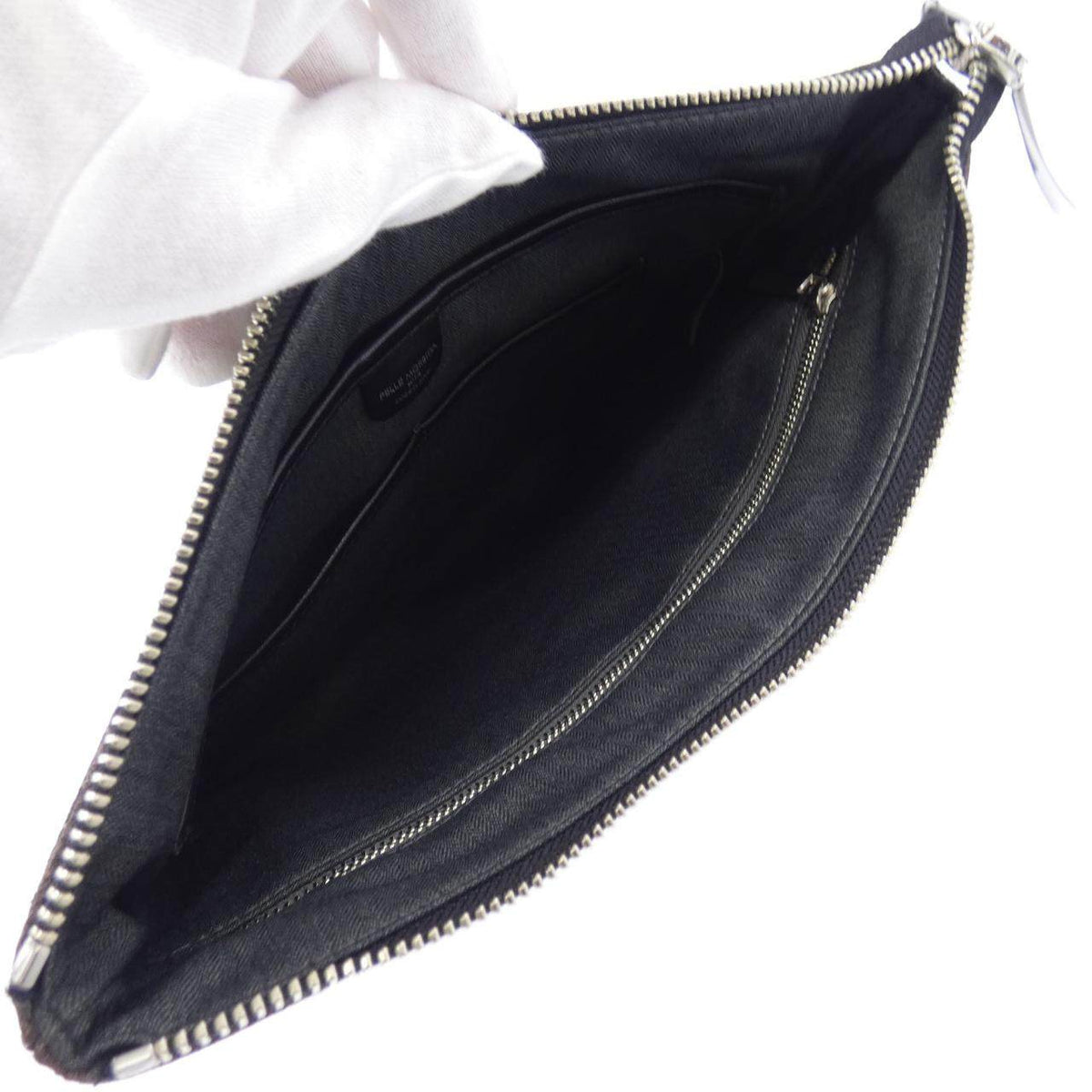 ペッレモルビダ レザーバッグ