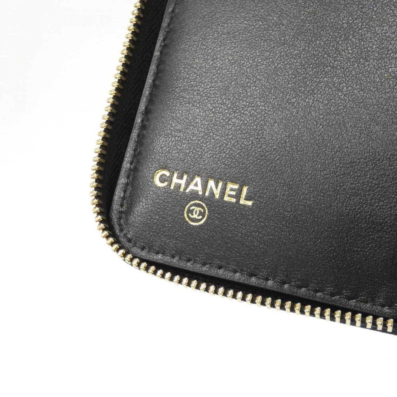シャネル キャビアスキン 財布