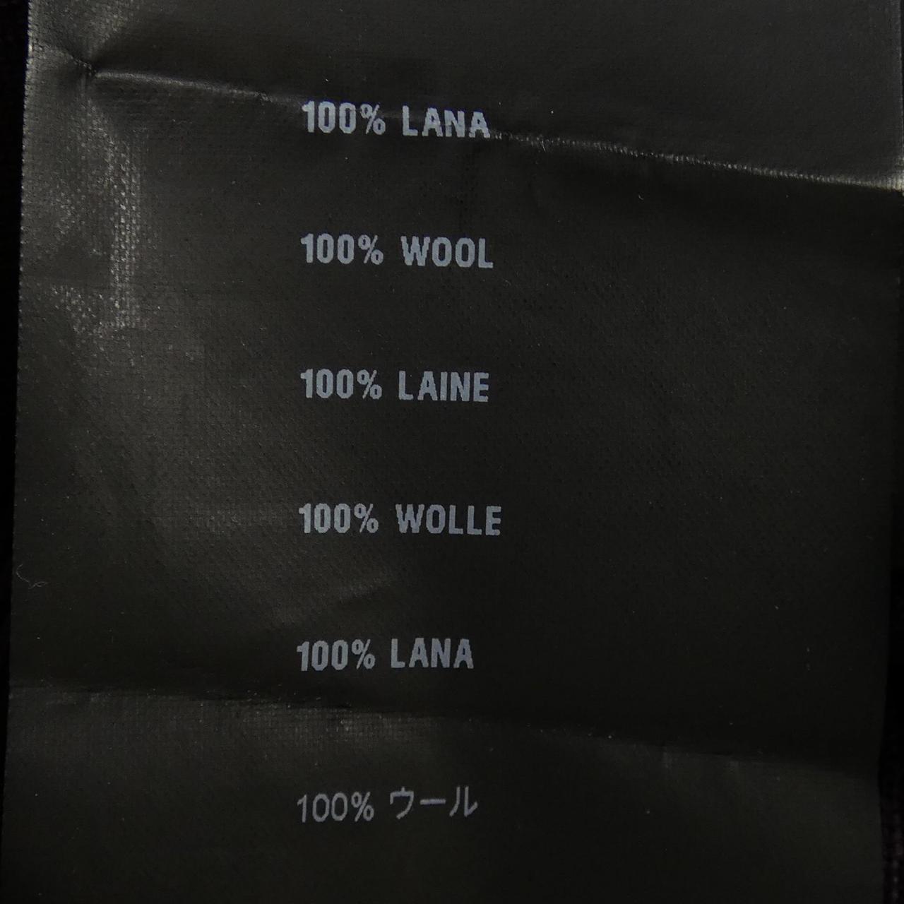プラダ ニット