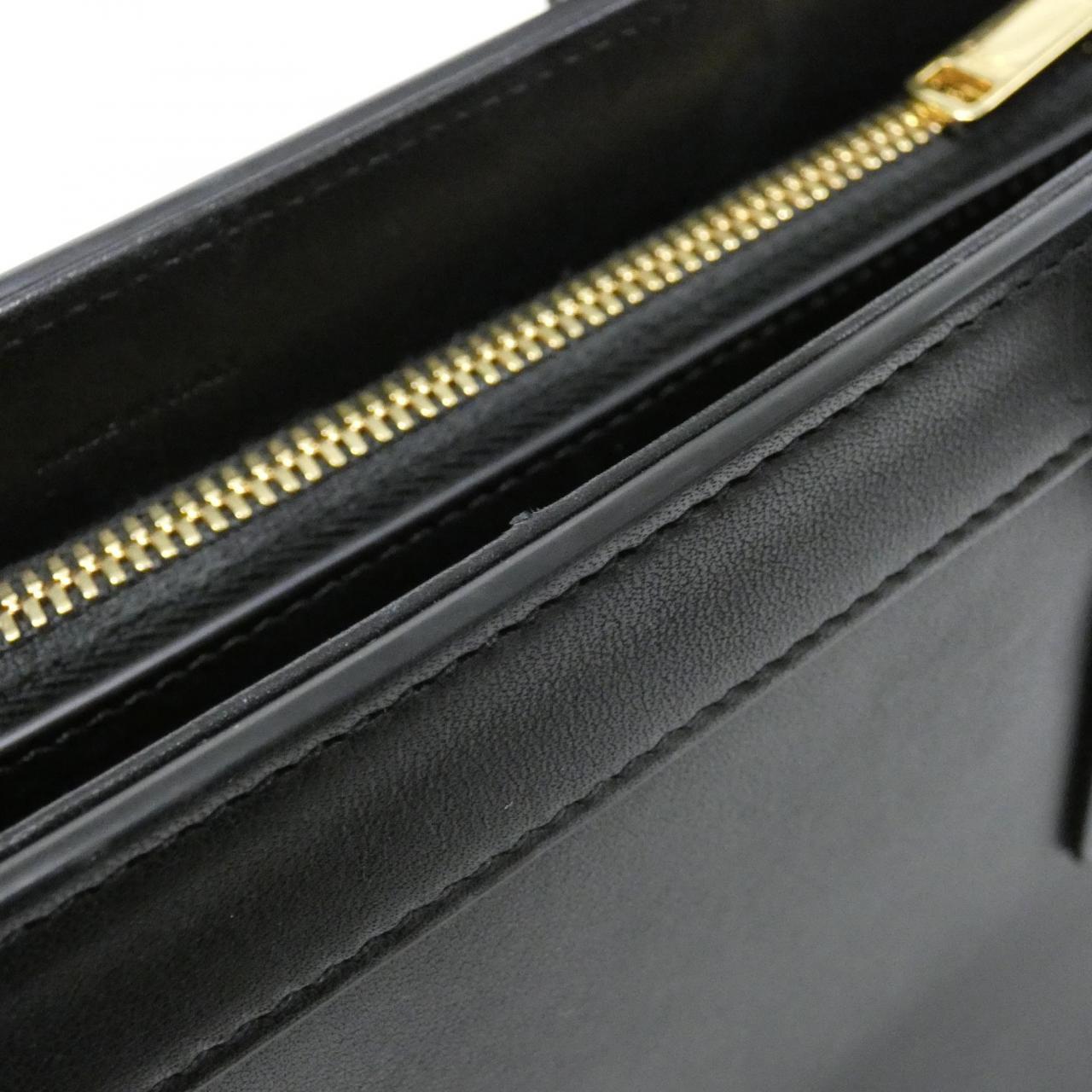 セリーヌ デイバッグ カーフ ショルダーバッグ