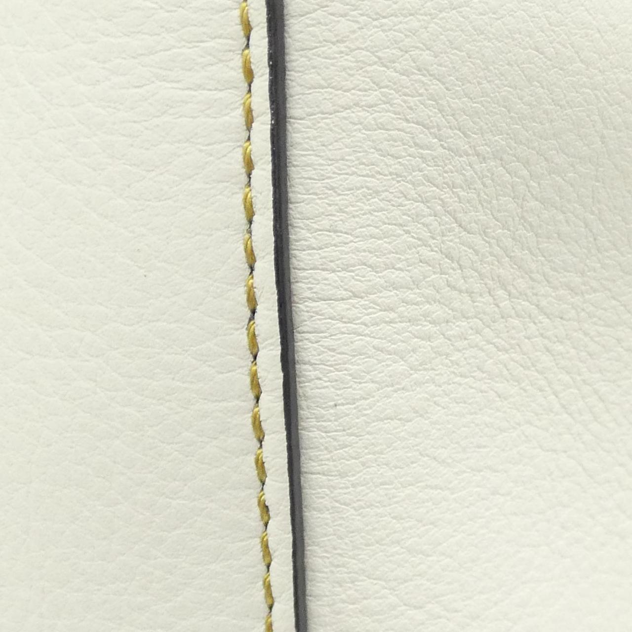 ロエベ PAZZUL SMALL カーフ ハンドバッグ