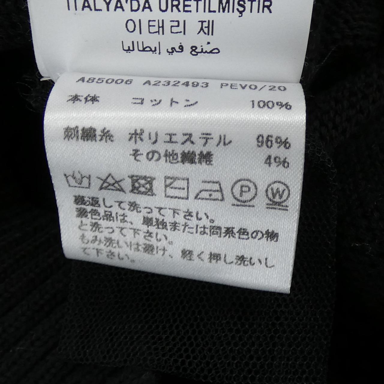 ヴェルサーチェ ニット