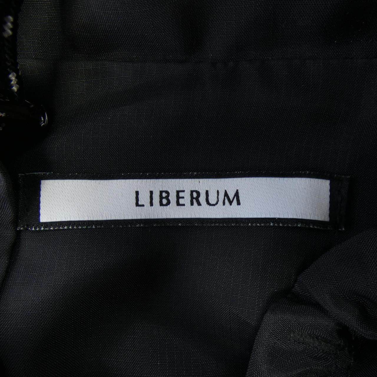 リベルムジャケット