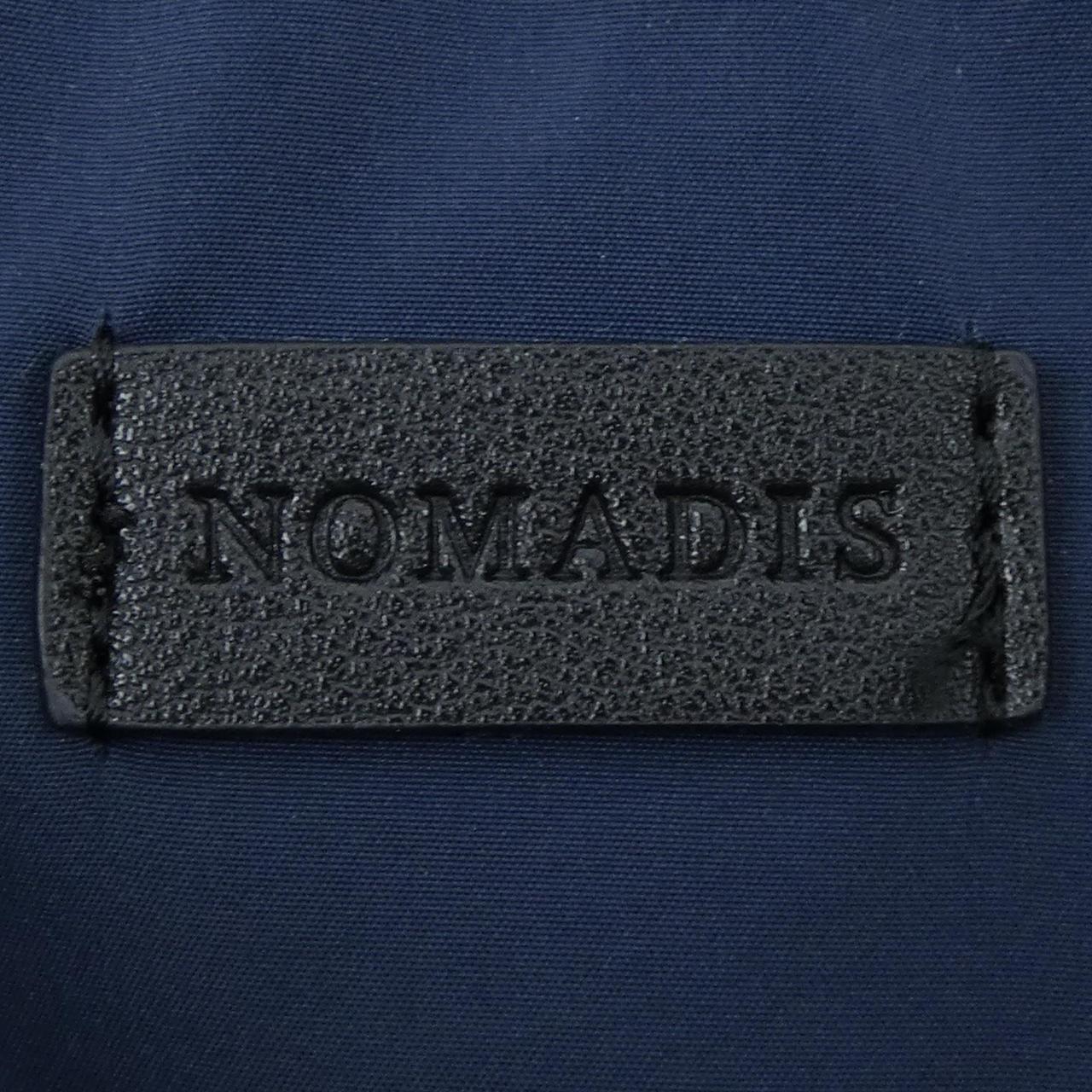 NOMADIS バッグ