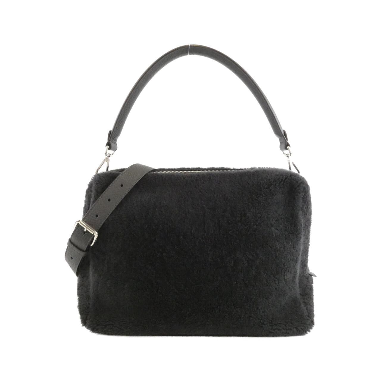 フェンディ FENDI LUI LARGE カーリーシアリング ショルダーバッグ
