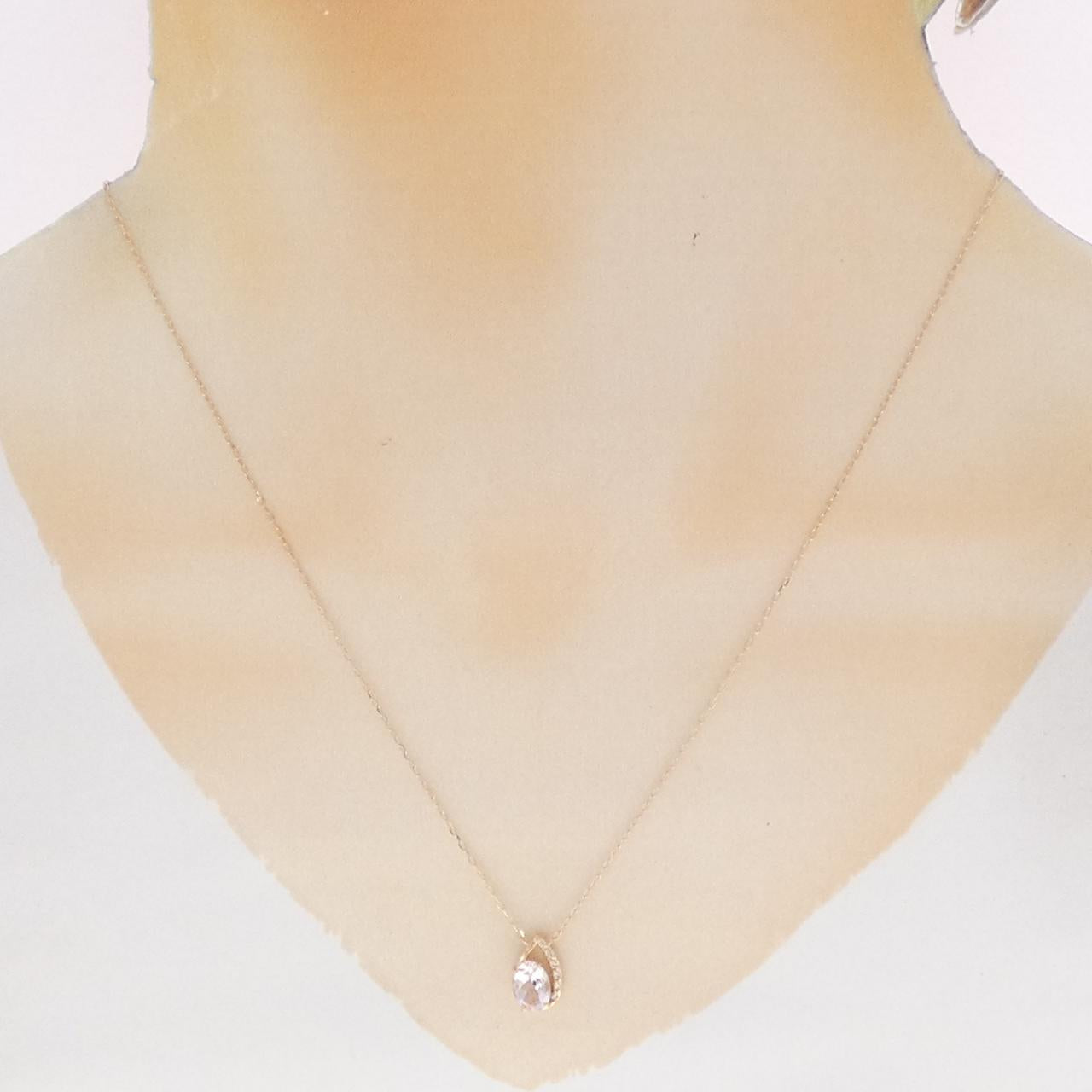 ヨンドシー Au750モルガナイトダイヤモンドネックレス