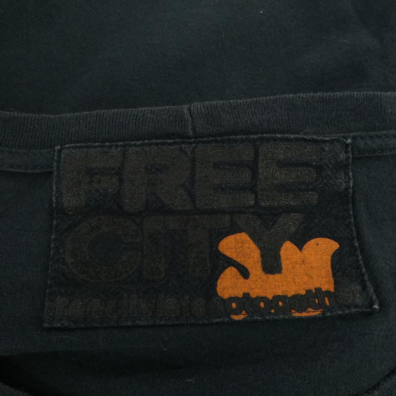 フリーシティ コットンTシャツ