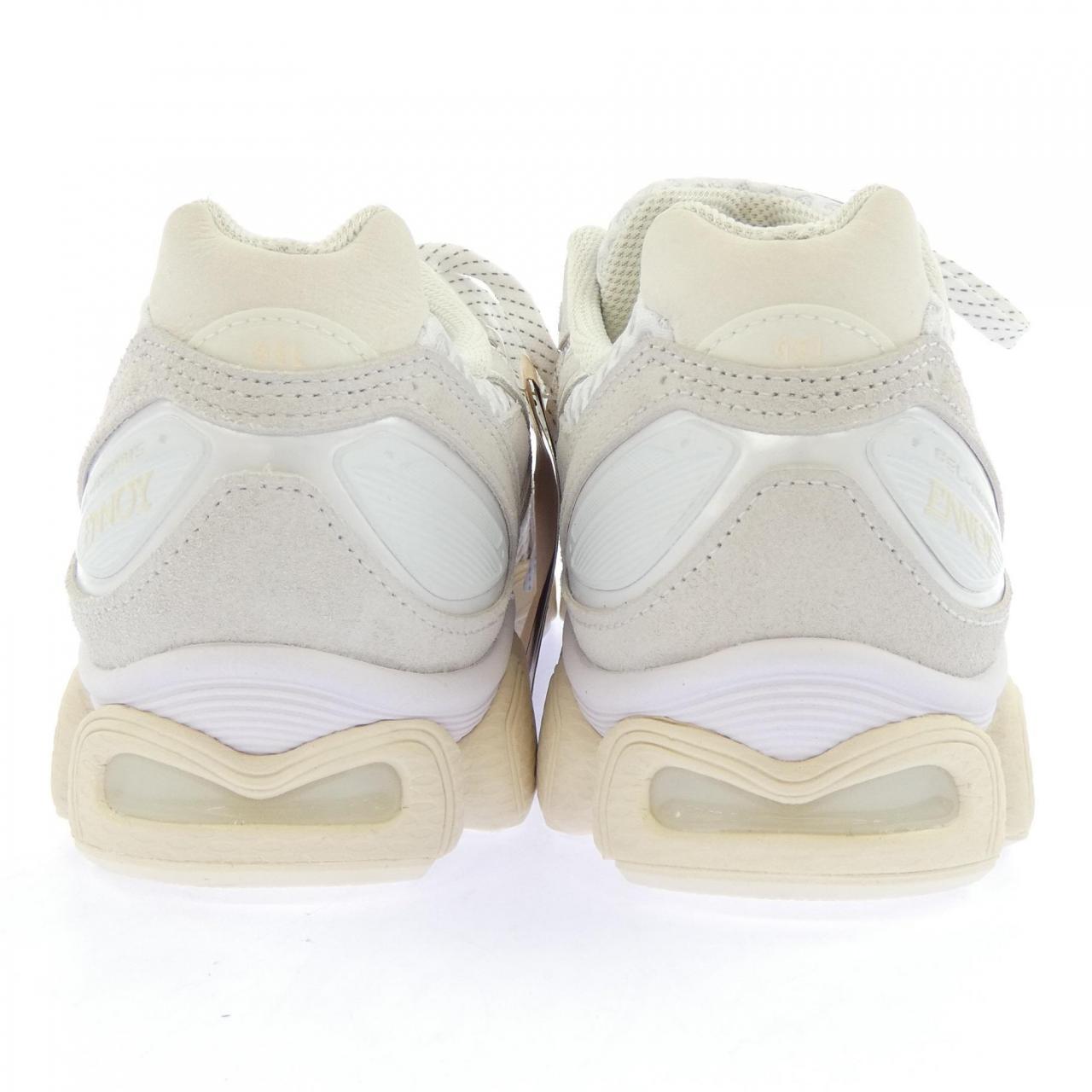 アシックス GEL NIMBUS 9 スニーカー