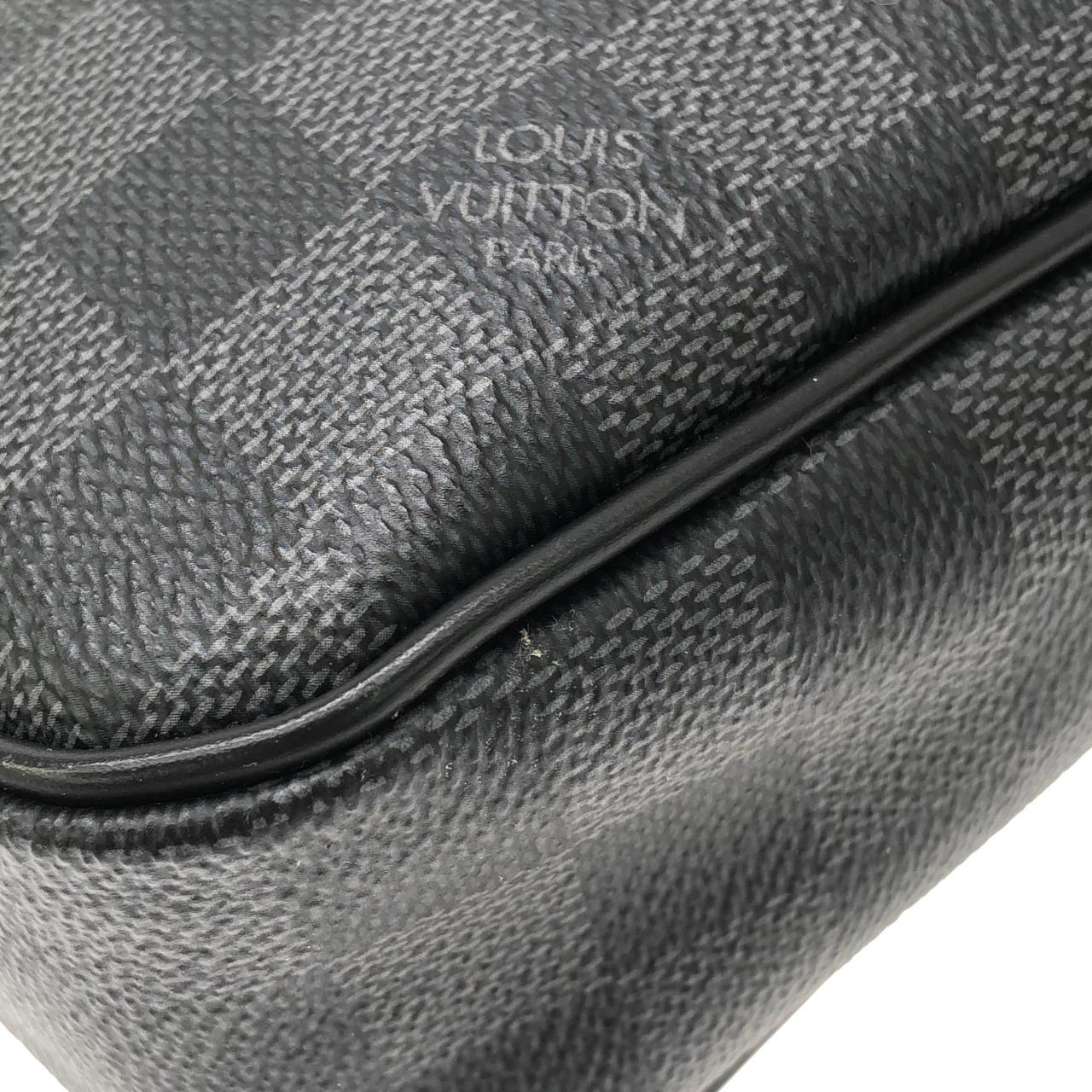 ルイヴィトン ポルトドキュマン・ヴォワヤージュ ダミエ・グラフィット ビジネスバッグ