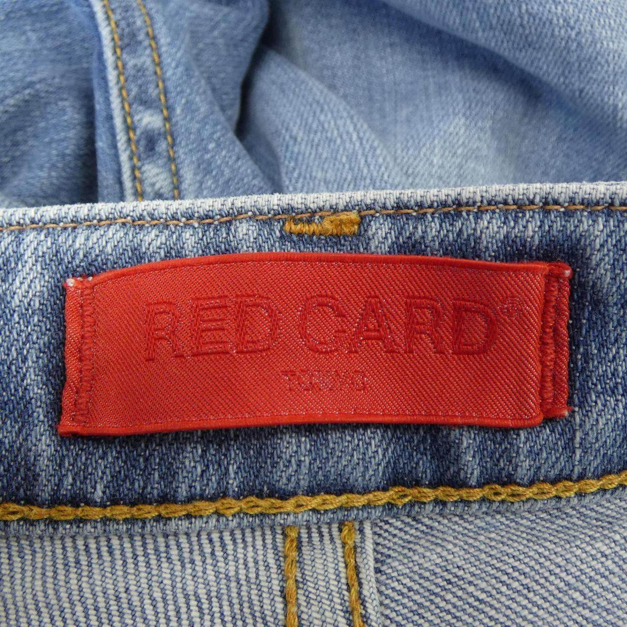 レッドカード ジーンズ