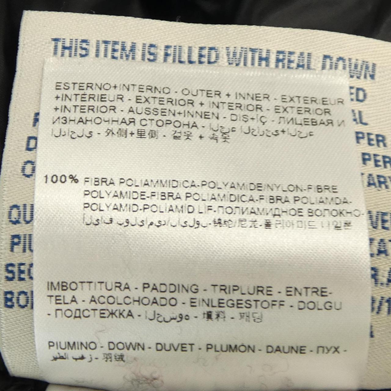 モンクレール ダウンコート