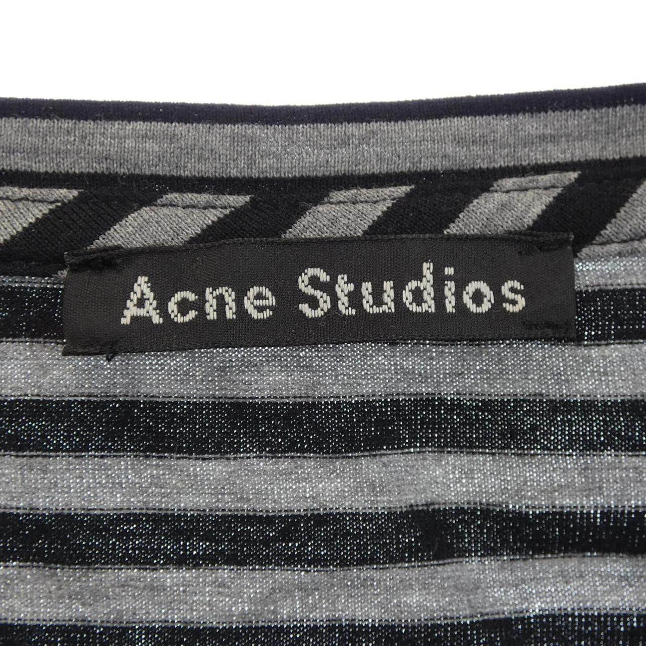 アクネストゥディオズ コットンTシャツ