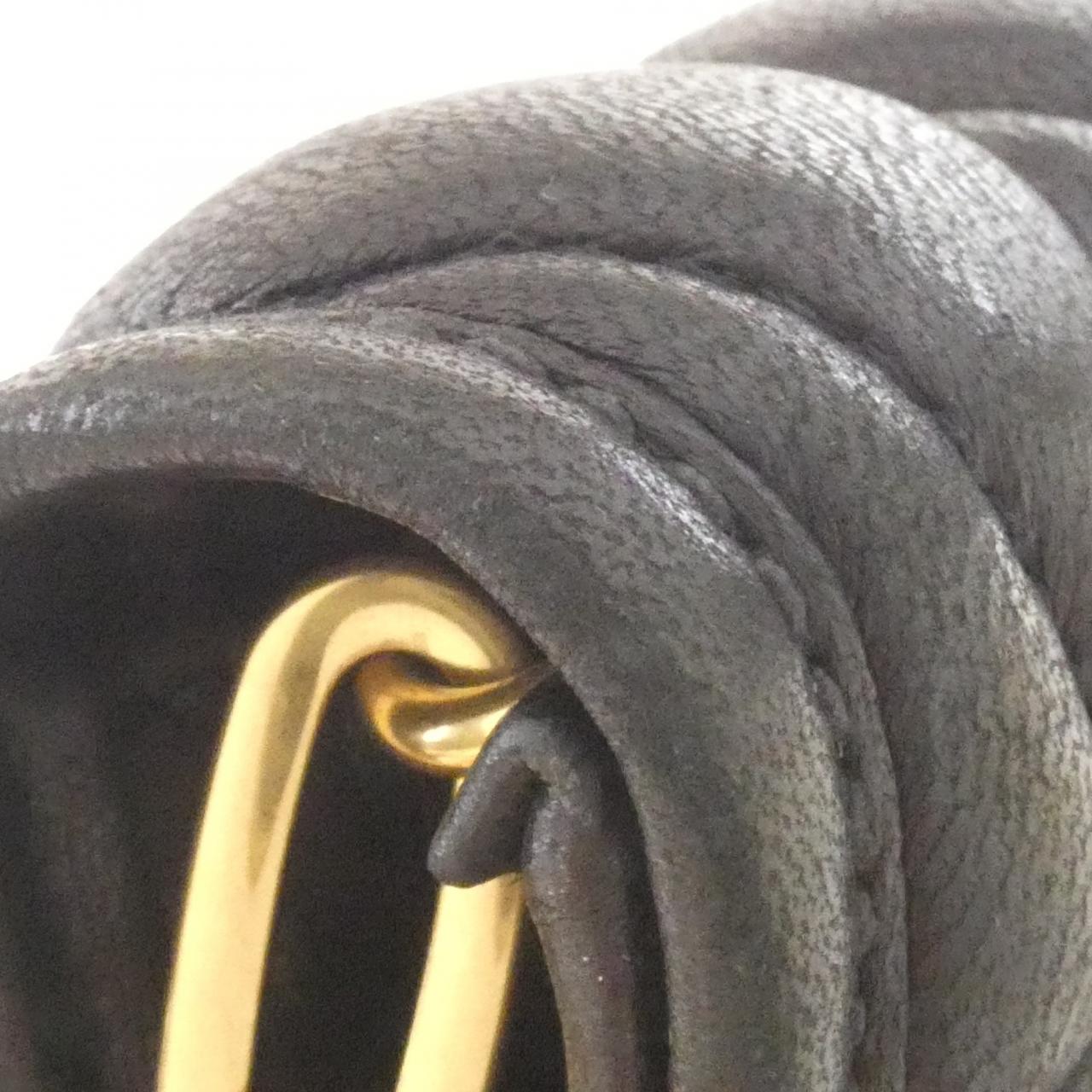ミュウミュウ レザーショルダーバッグ
