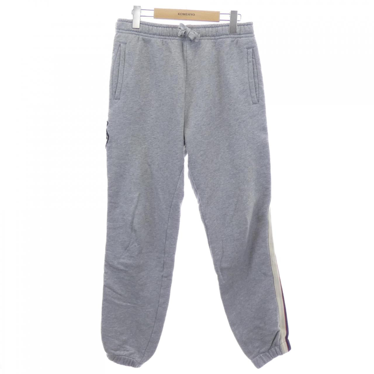 グッチ パンツ