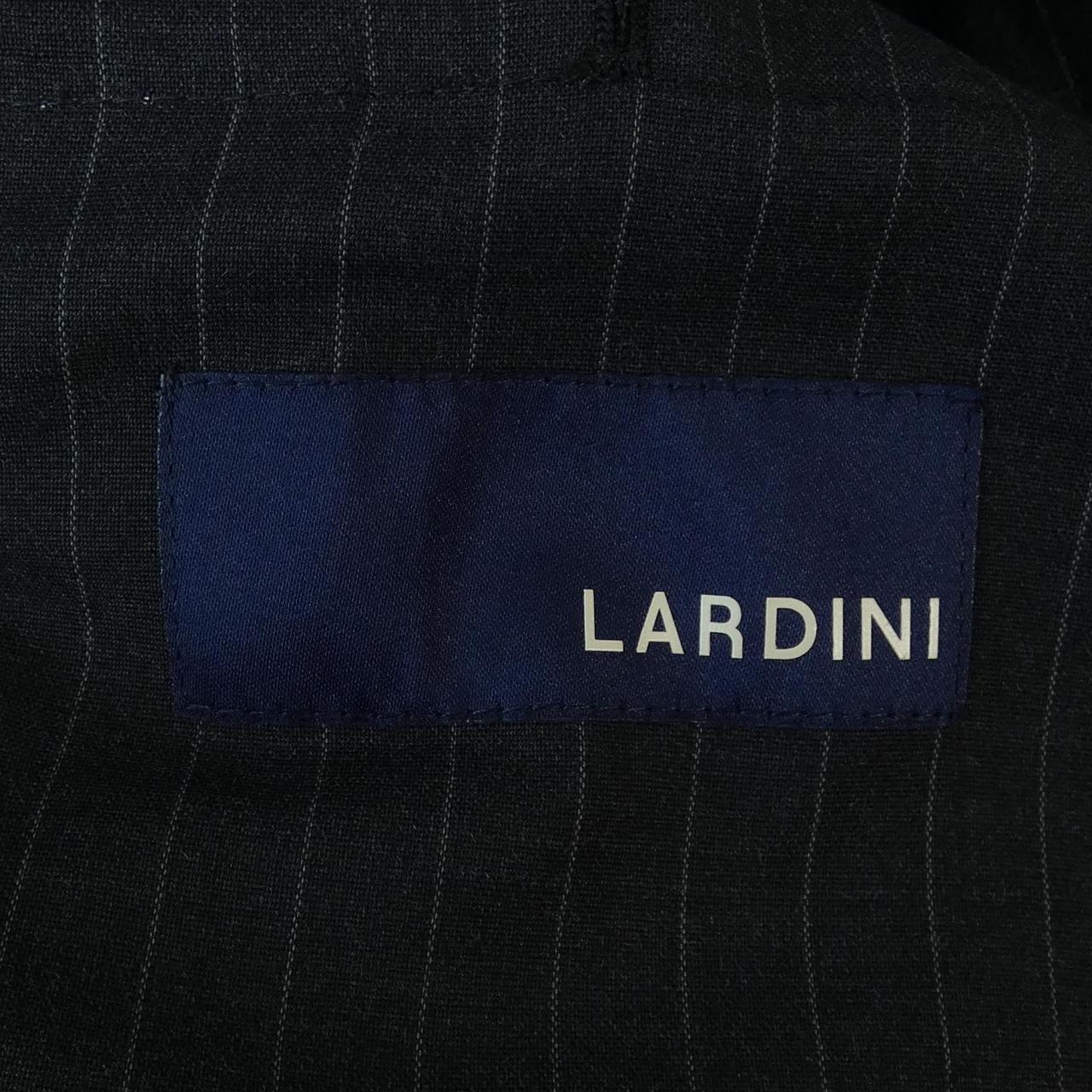 ラルディーニ スーツ