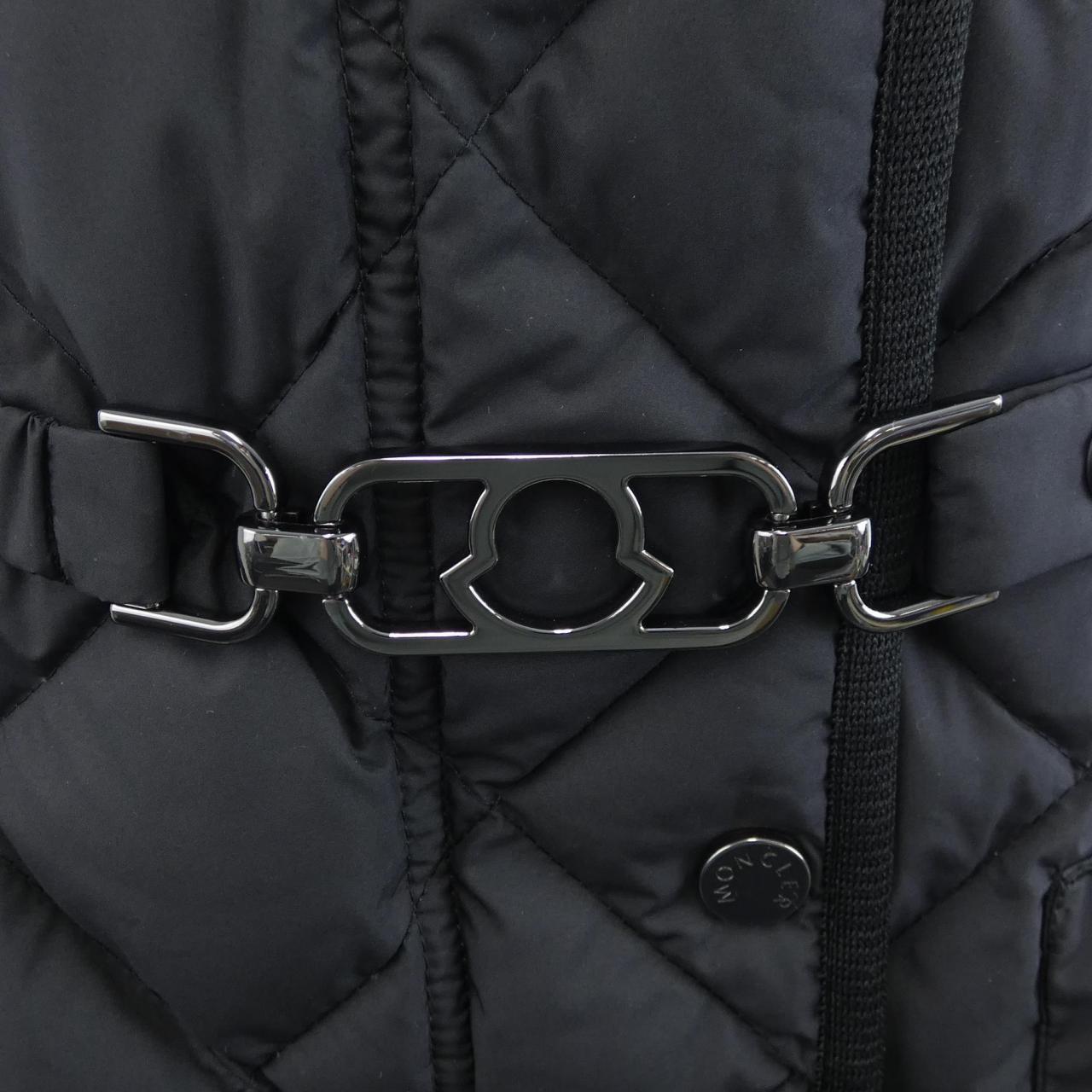 モンクレール BUTOR ダウンベスト