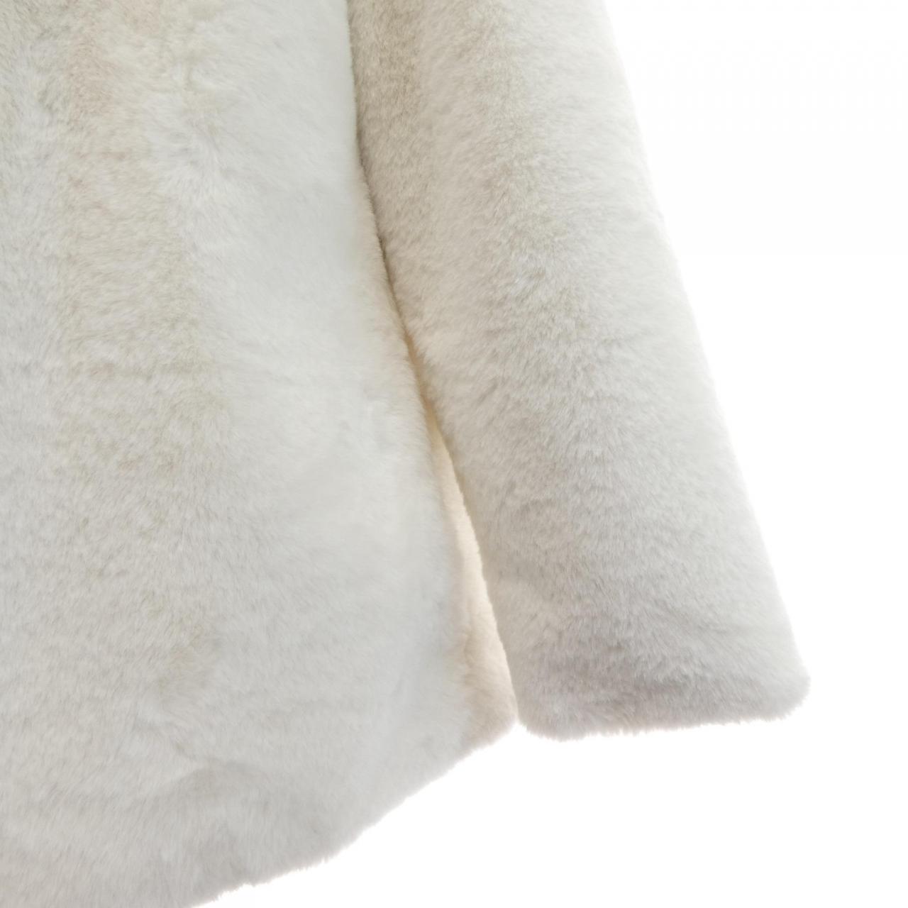 ヘルノ コート