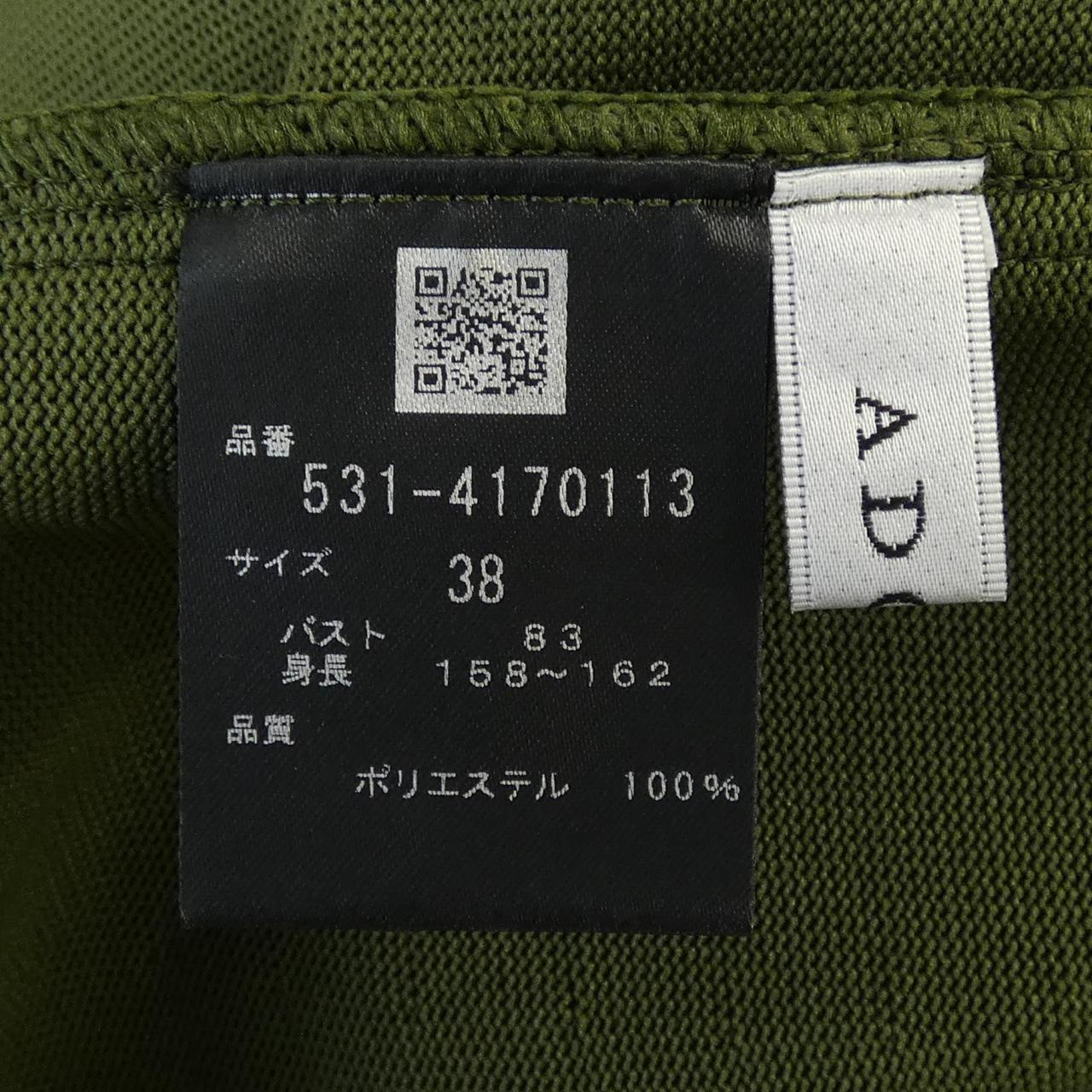 アドーア トップス