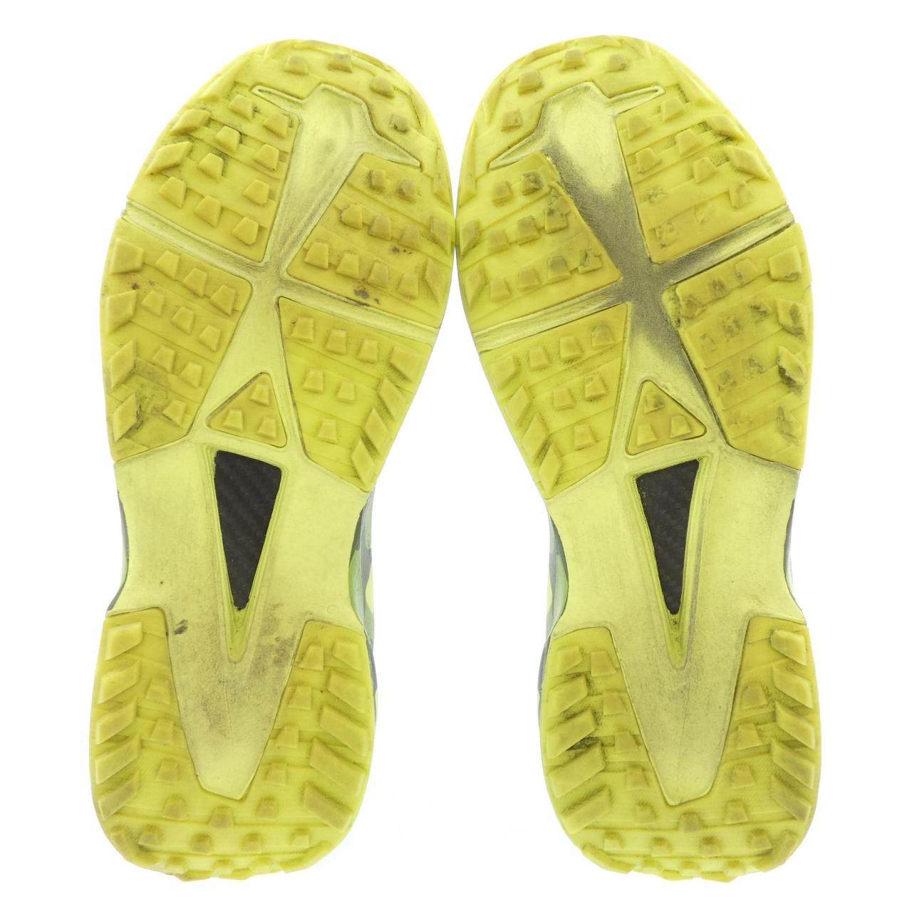 マークアンドロナ ATRIUM SPIKELESS スニーカー