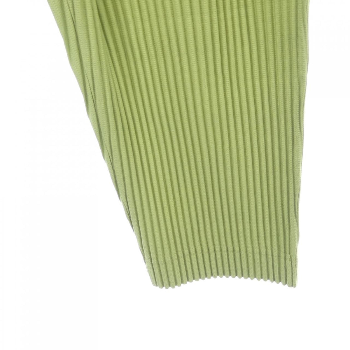 オムプリッセイッセイミヤケ パンツ