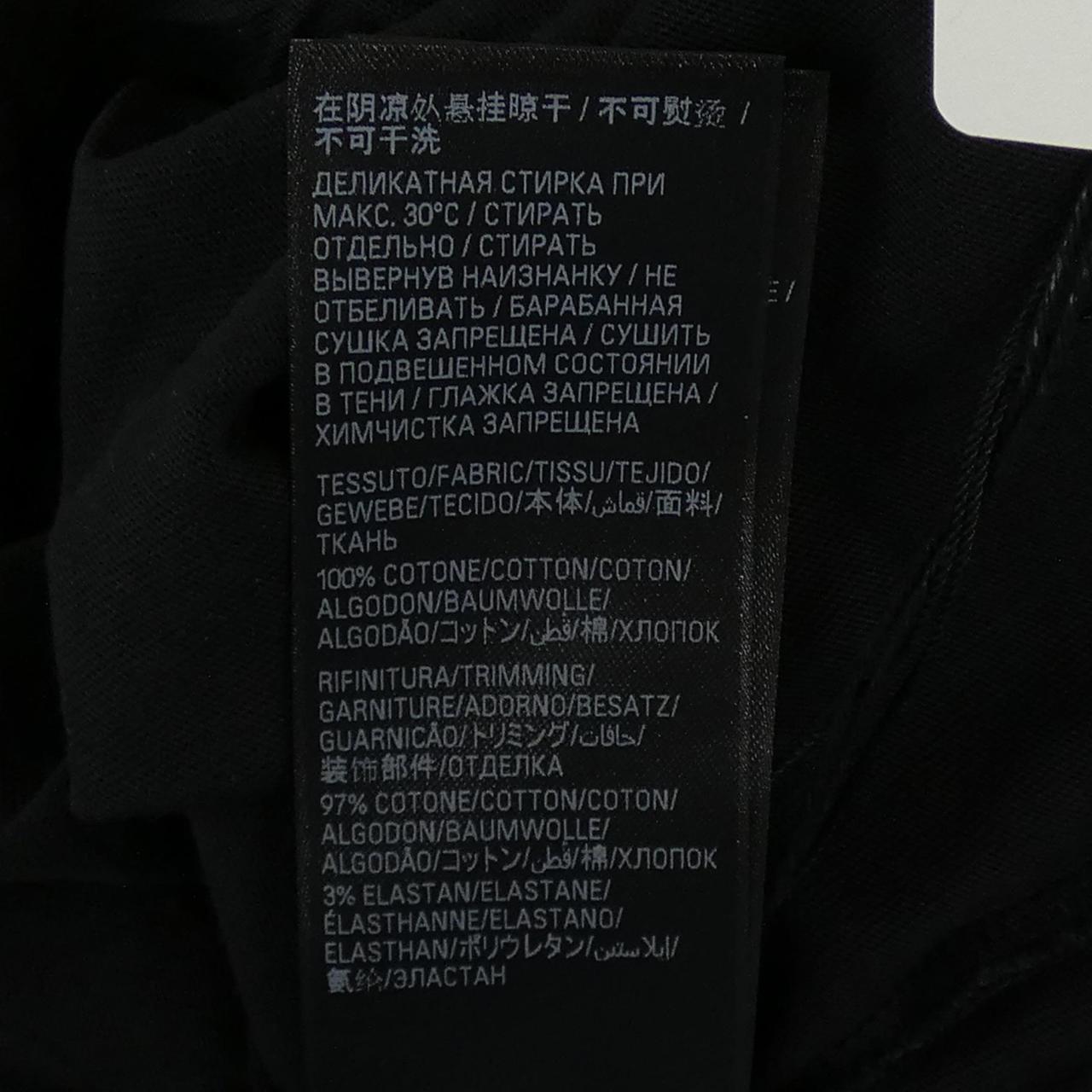 バレンシアガ Tシャツ