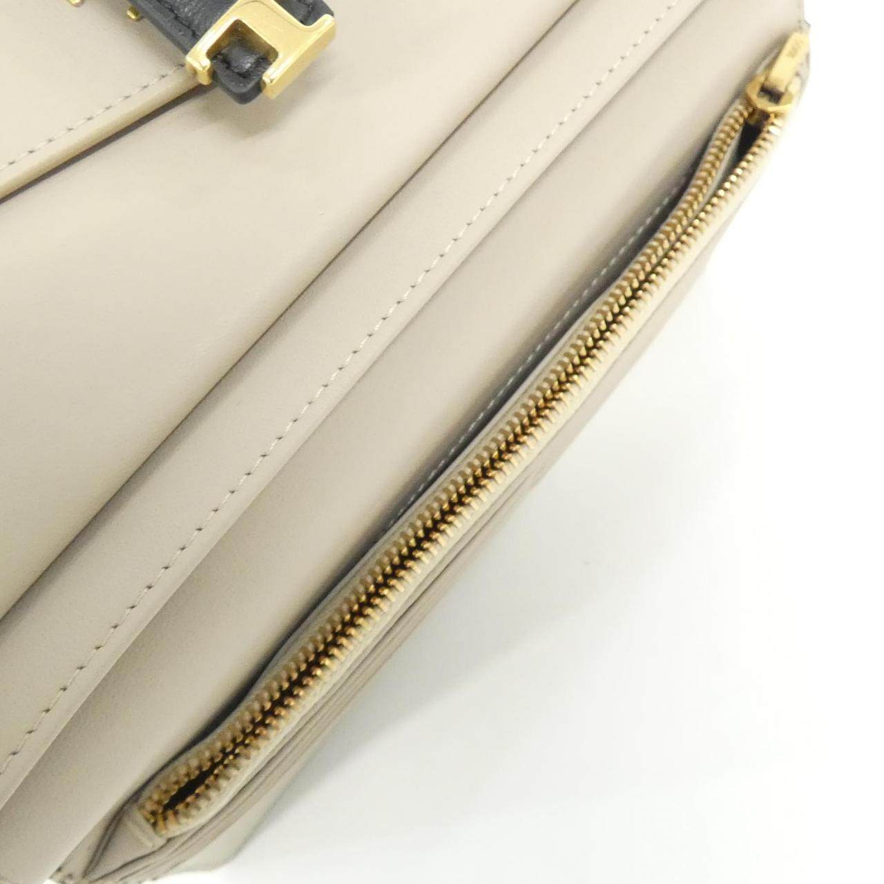 トッズ T TIMELESS レザー長財布