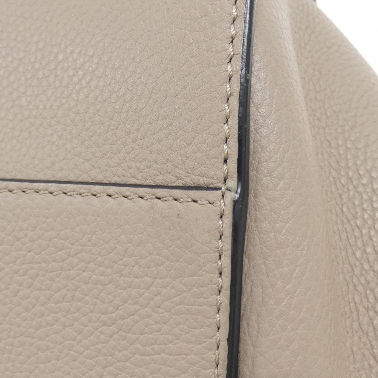 ロエベ ハンモック スモール カーフ ショルダーバッグ