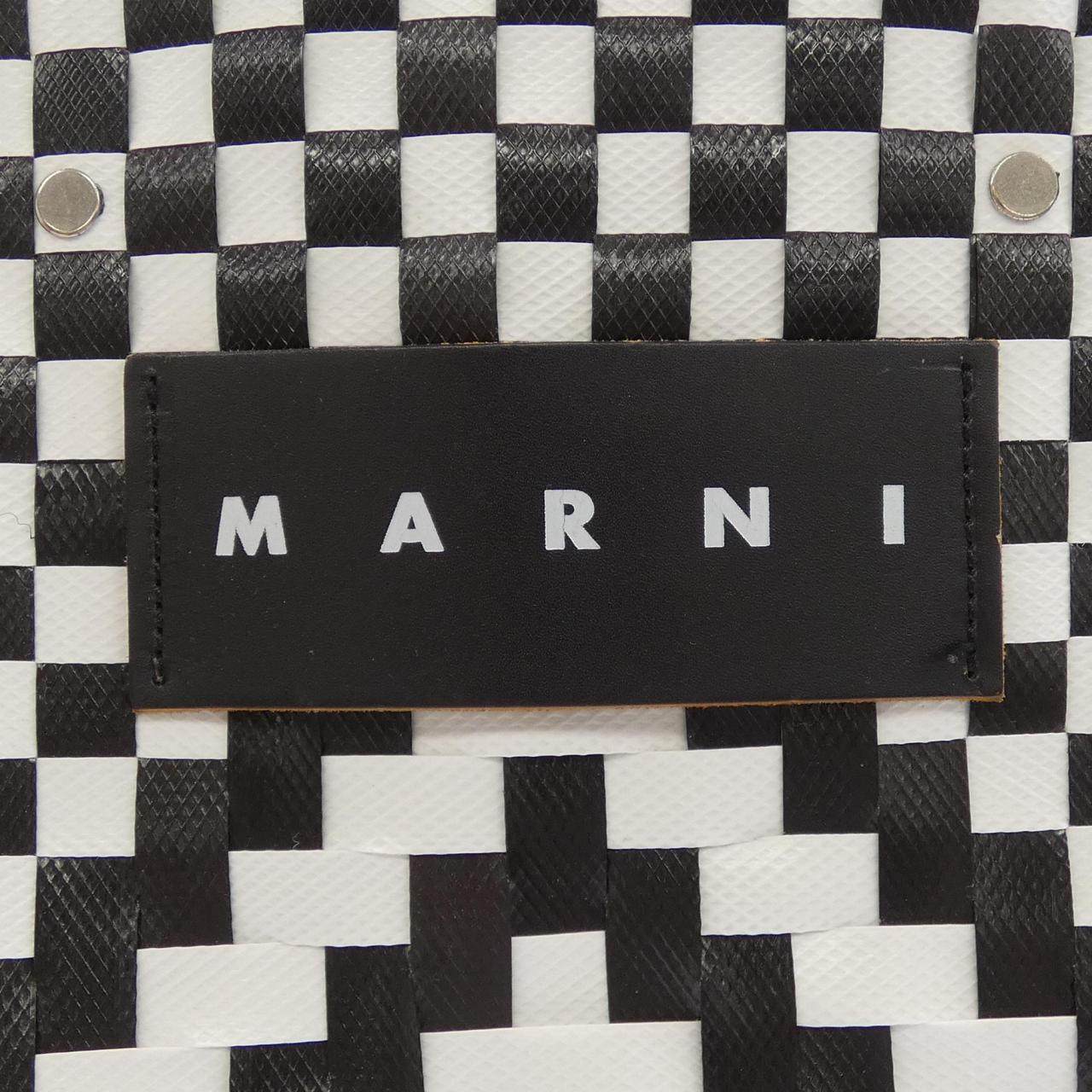 マルニ バッグ