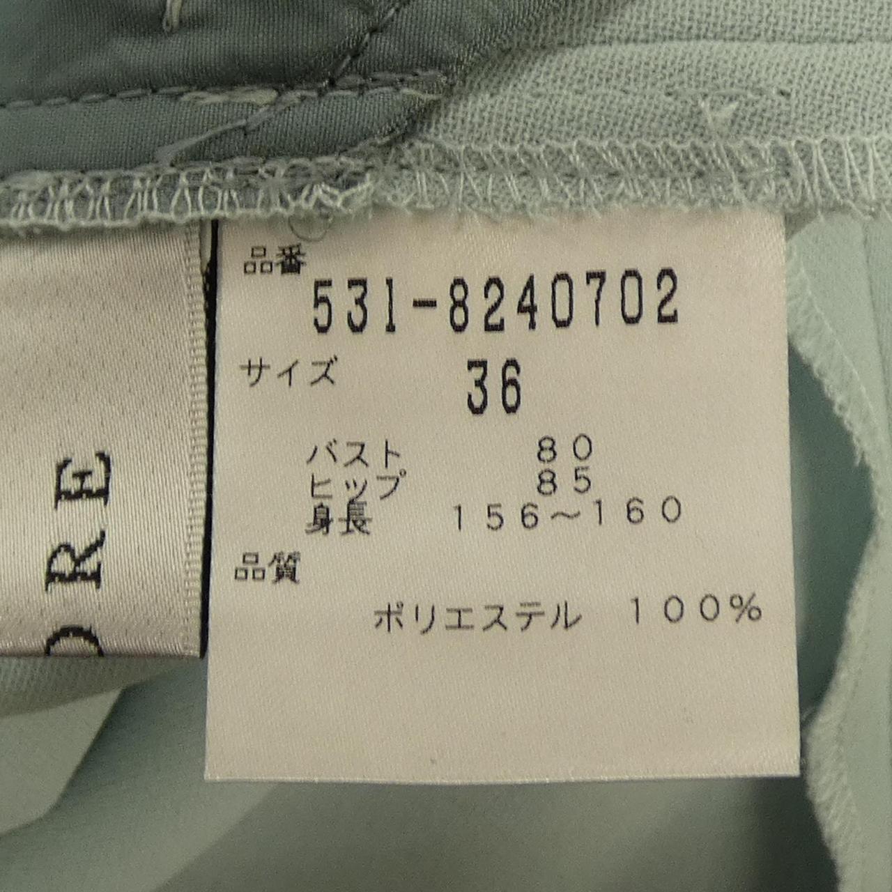 アドーア ワンピース
