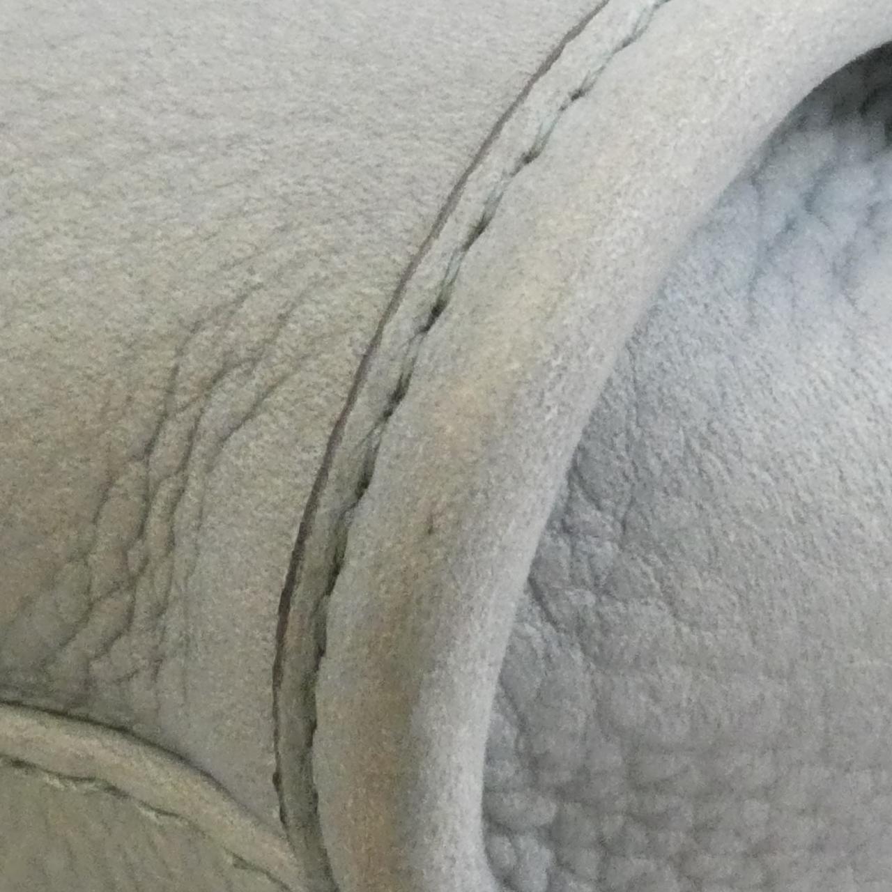 グッチ ヌバック ショルダーバッグ