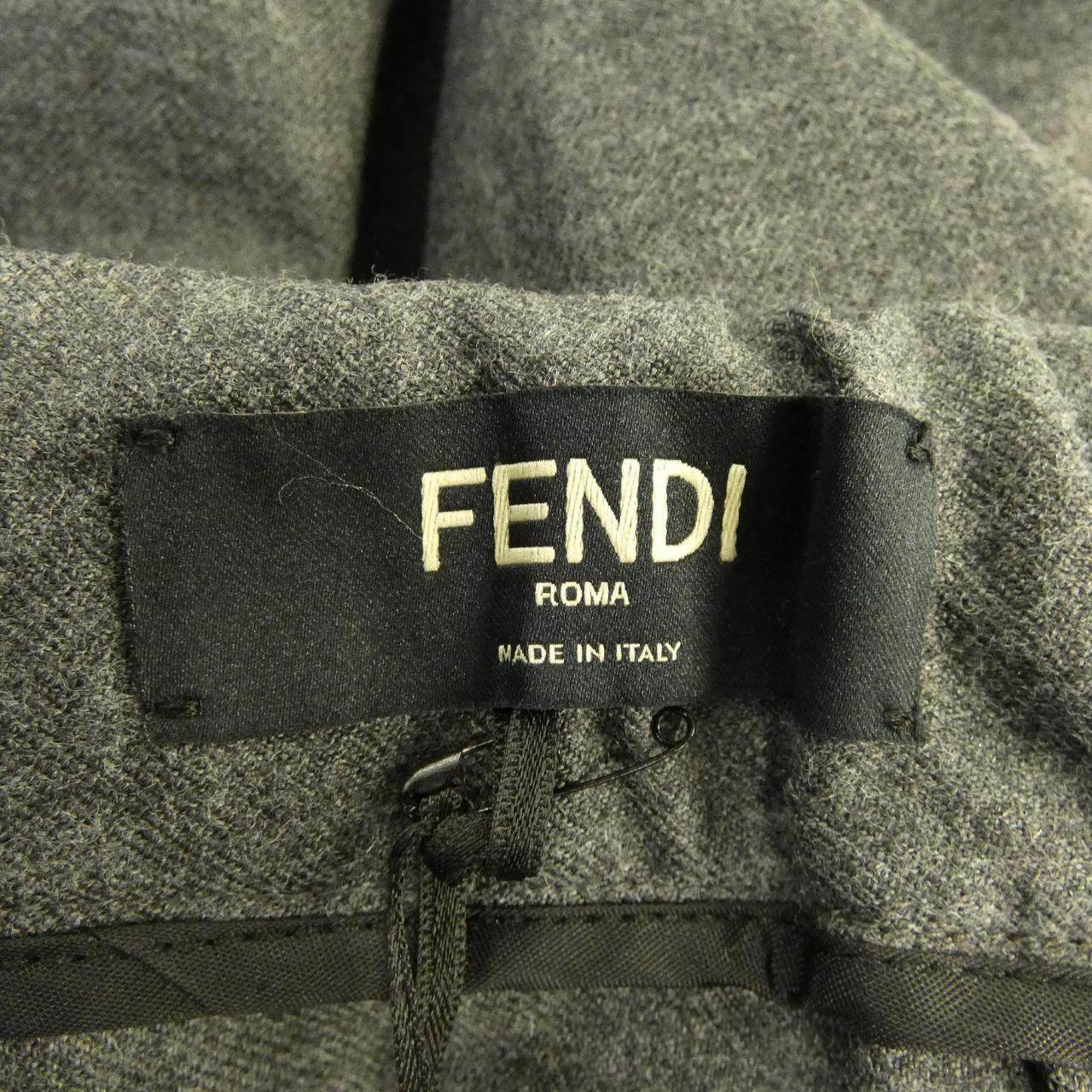フェンディ パンツ