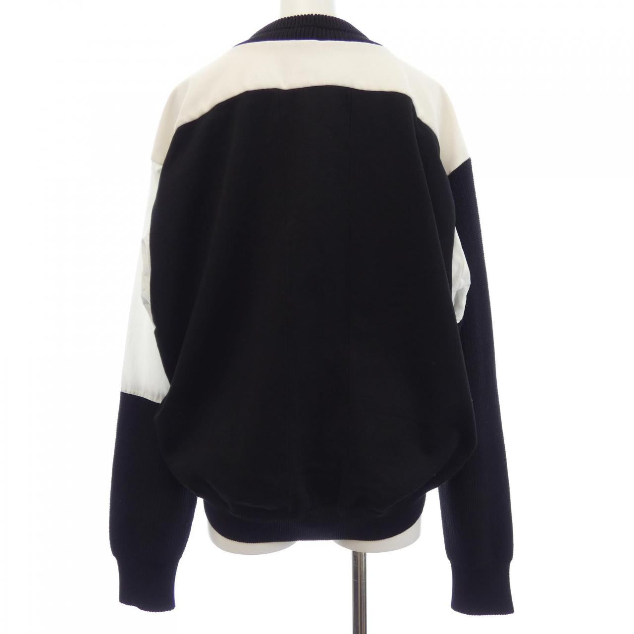 ルイヴィトン トップス