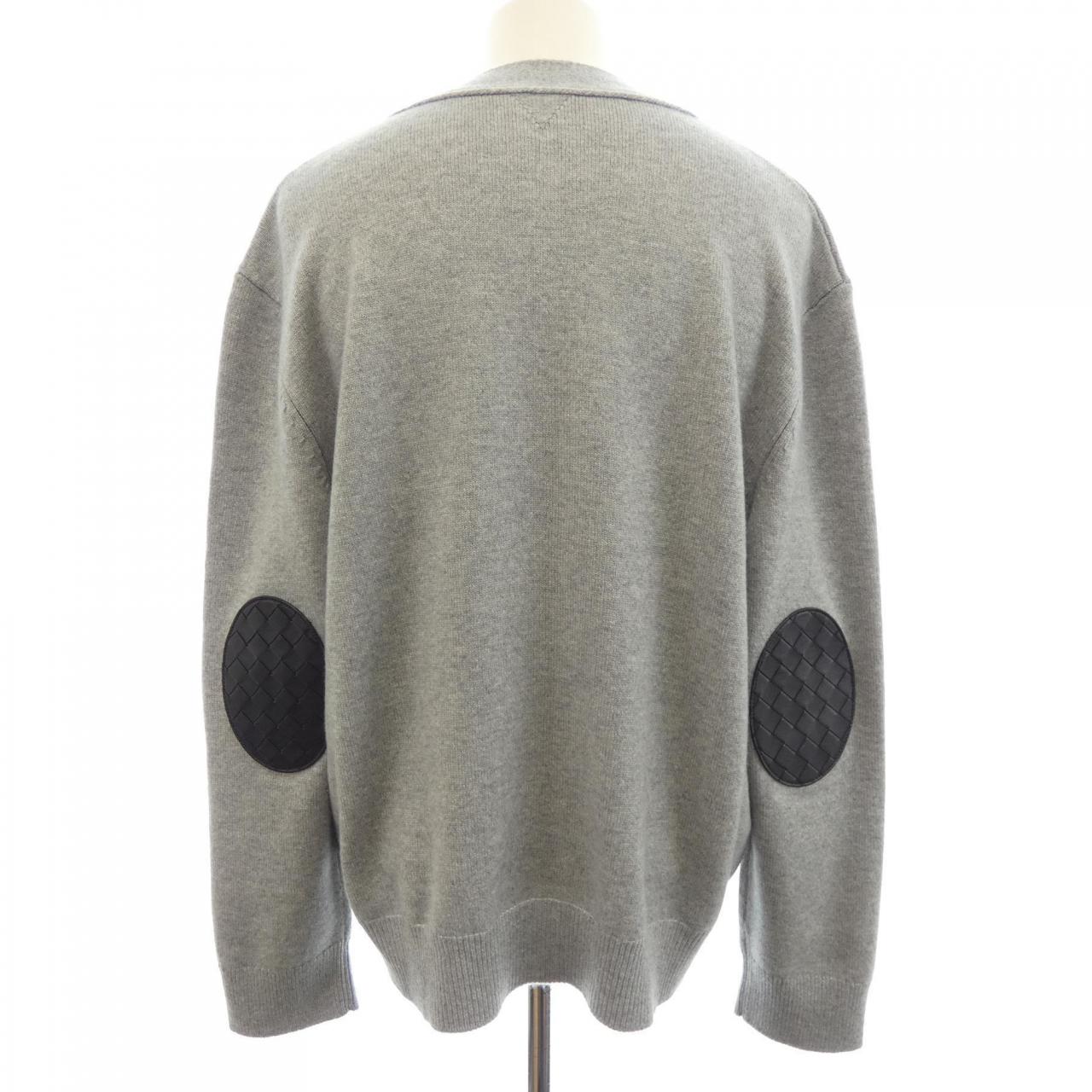 ボッテガヴェネタ カシミヤカーディガン