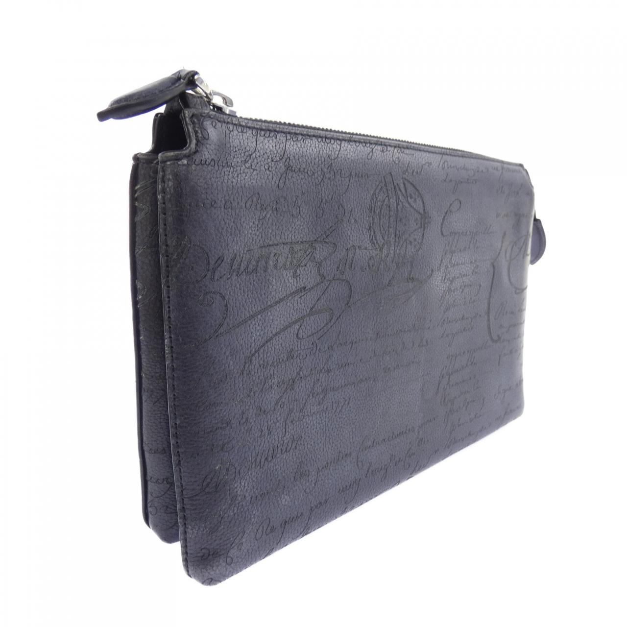 ベルルッティ テルシオ レザーポーチ