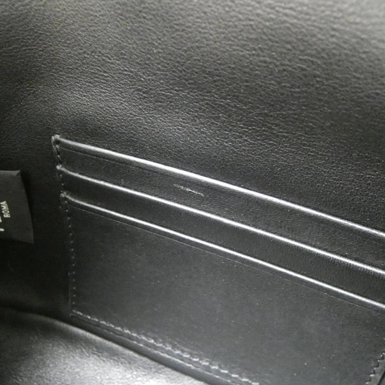 フェンディ ミニバゲット シープファー ショルダーバッグ