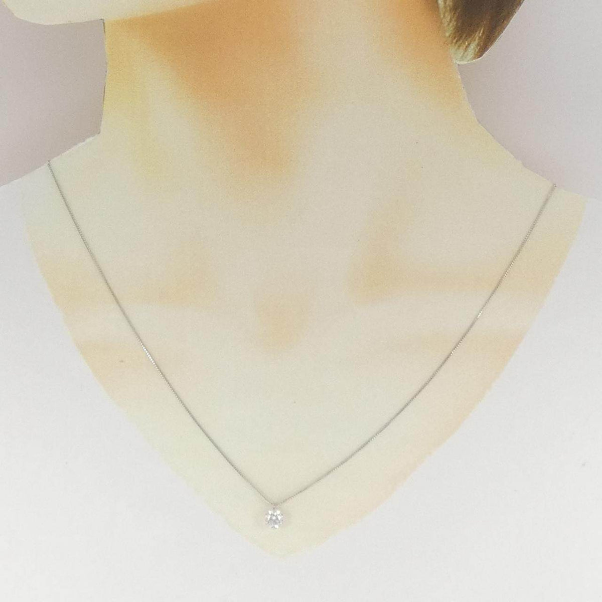 プラチナダイヤモンドネックレス