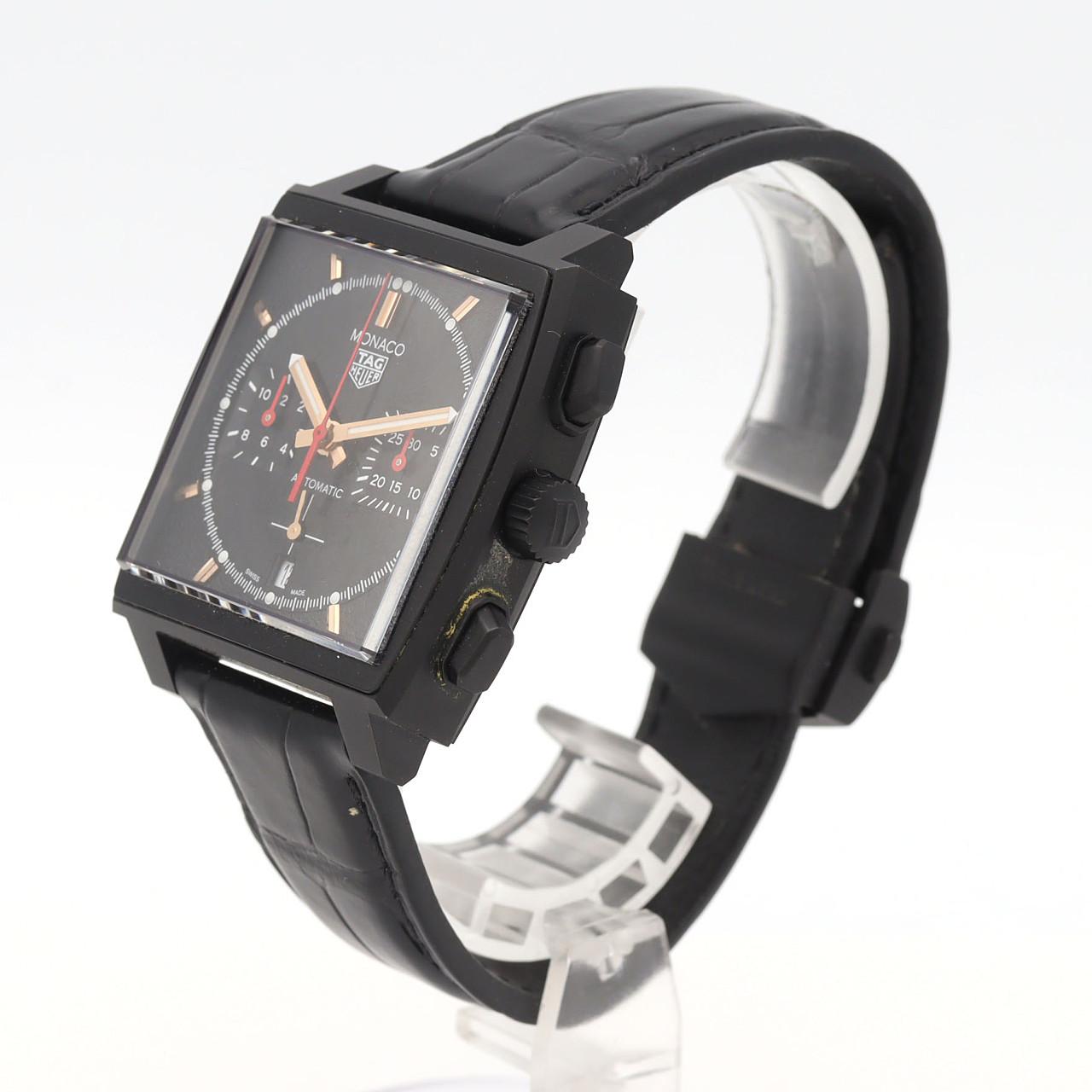 タグホイヤー モナコ クロノグラフ チタン 自動巻クロノグラフ