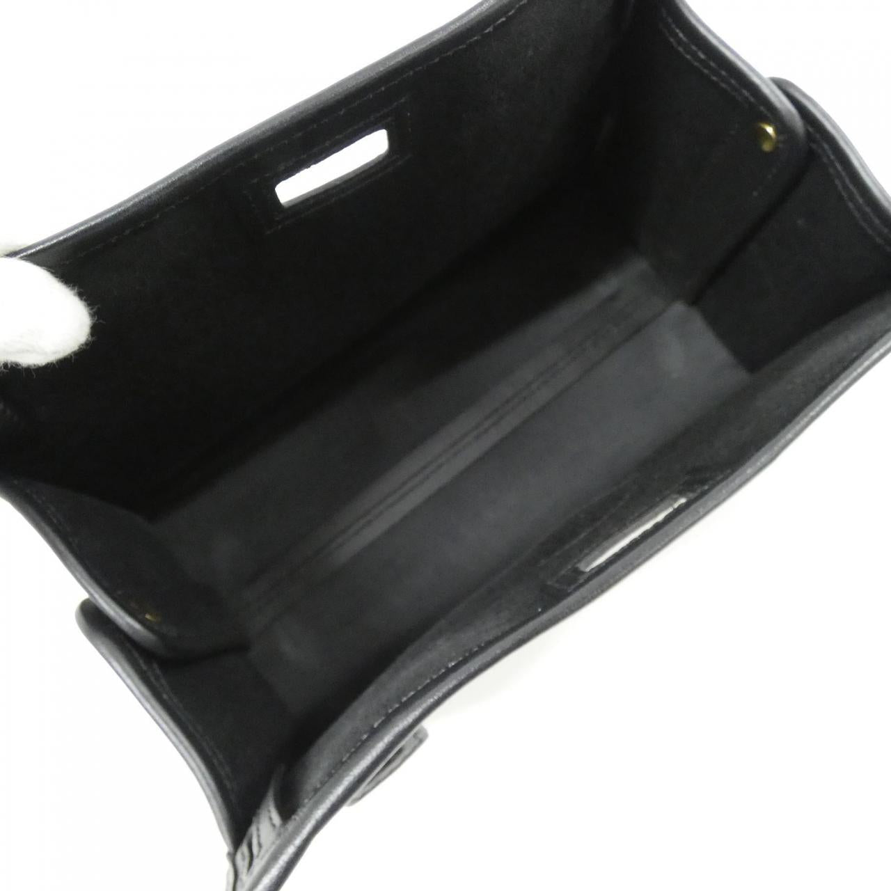 フェンディ スモールピーカブー ディフェンダー コーティングキャンバス バッグ