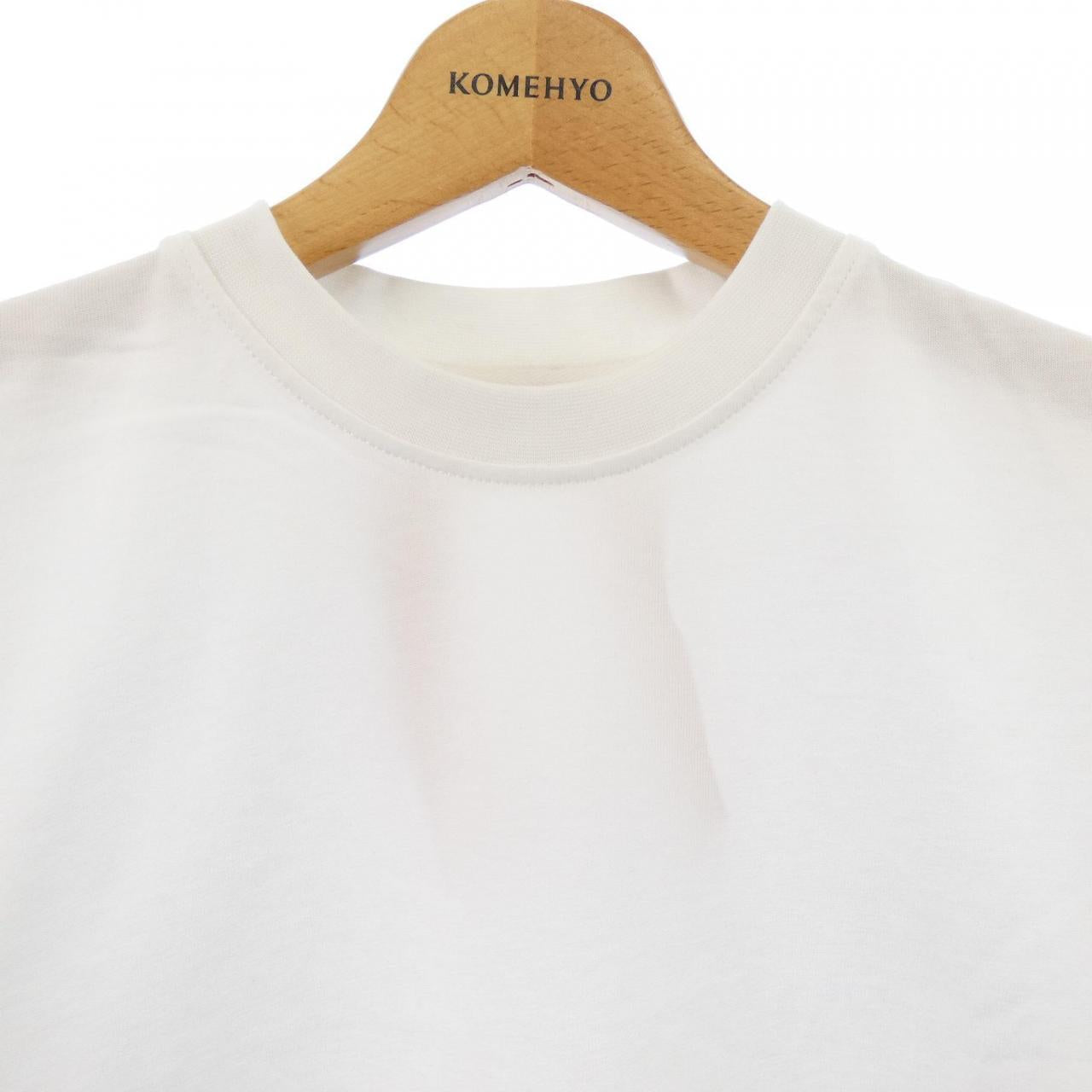 ヌメロヴェントゥーノ Tシャツ
