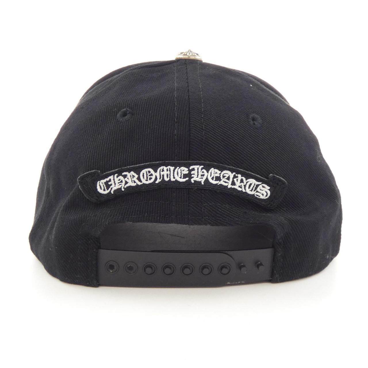 クロムハーツ VERTICAL LOGO キャップ