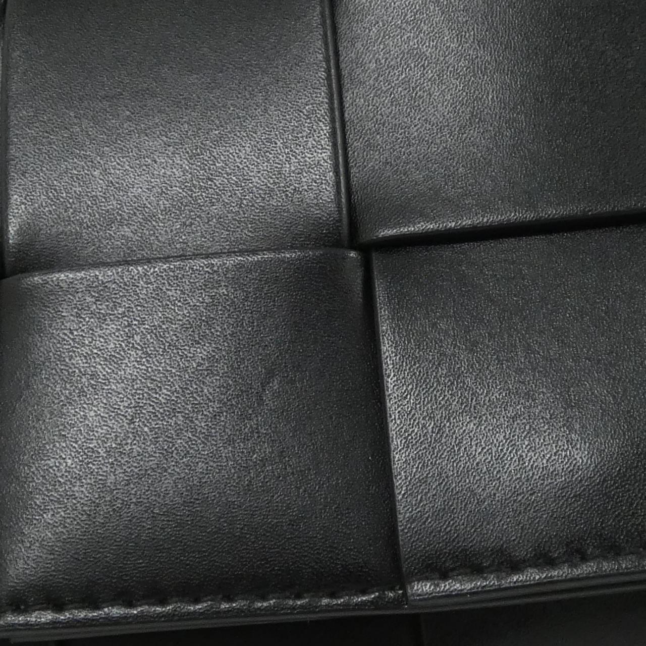 ボッテガヴェネタ カーフショルダーバッグ