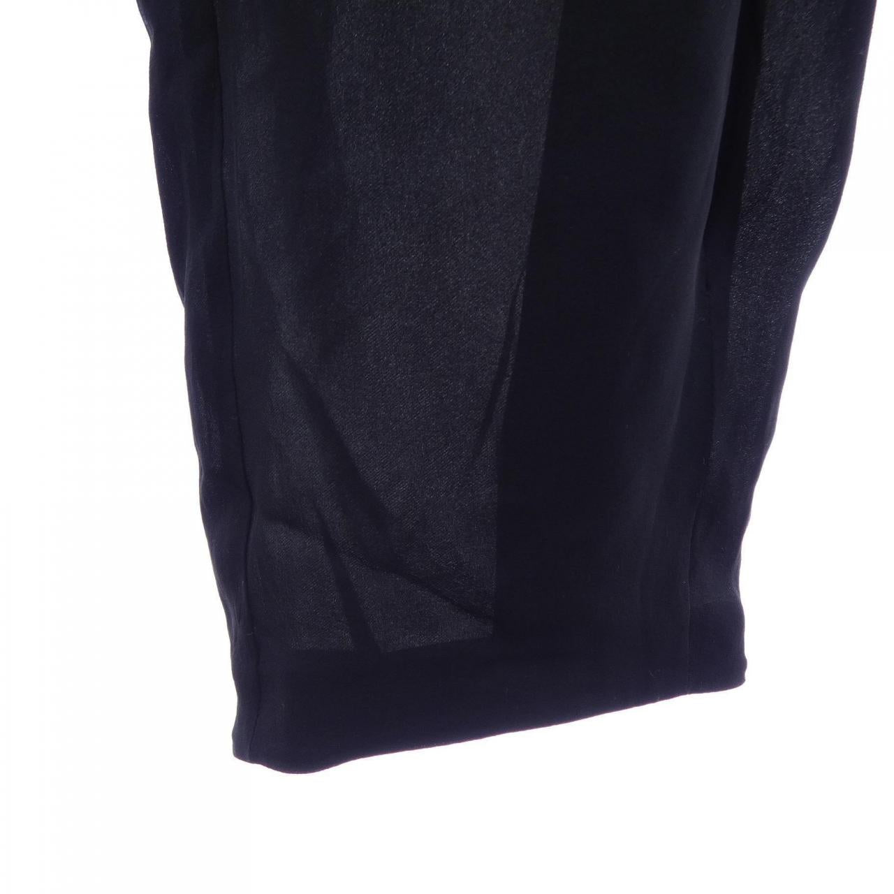 グッチ クロップドパンツ